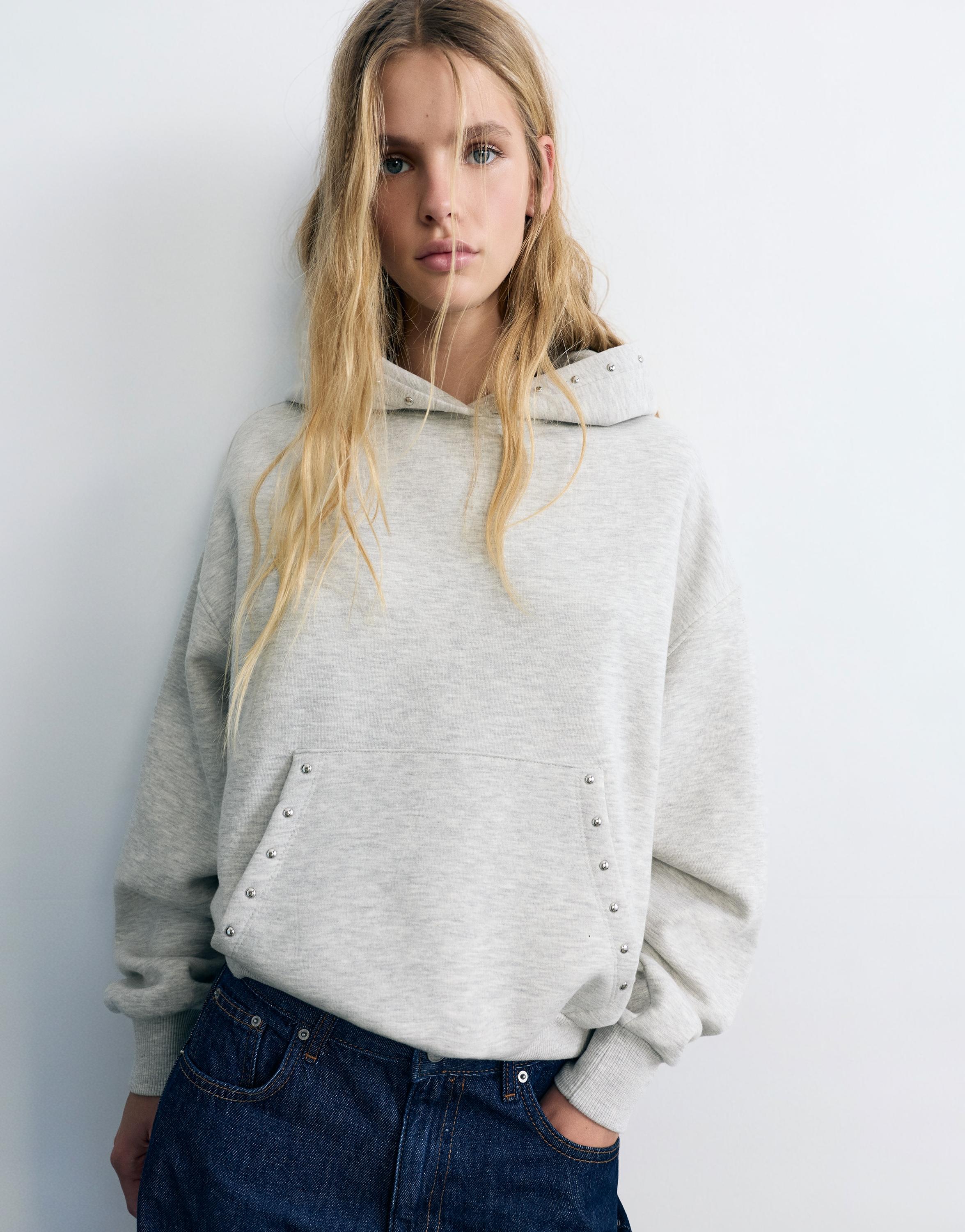 Studded hoodie — Grey marl