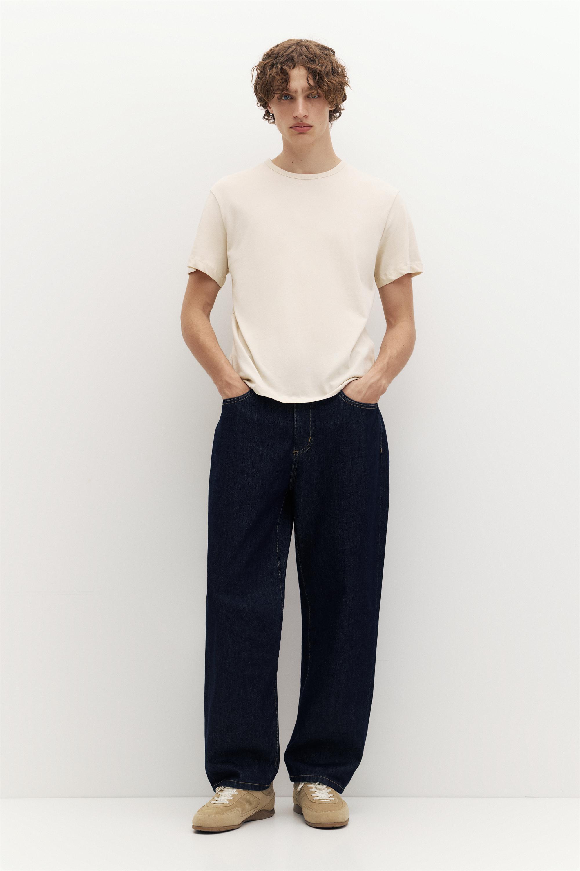 Slim fit basic T-shirt — Butter