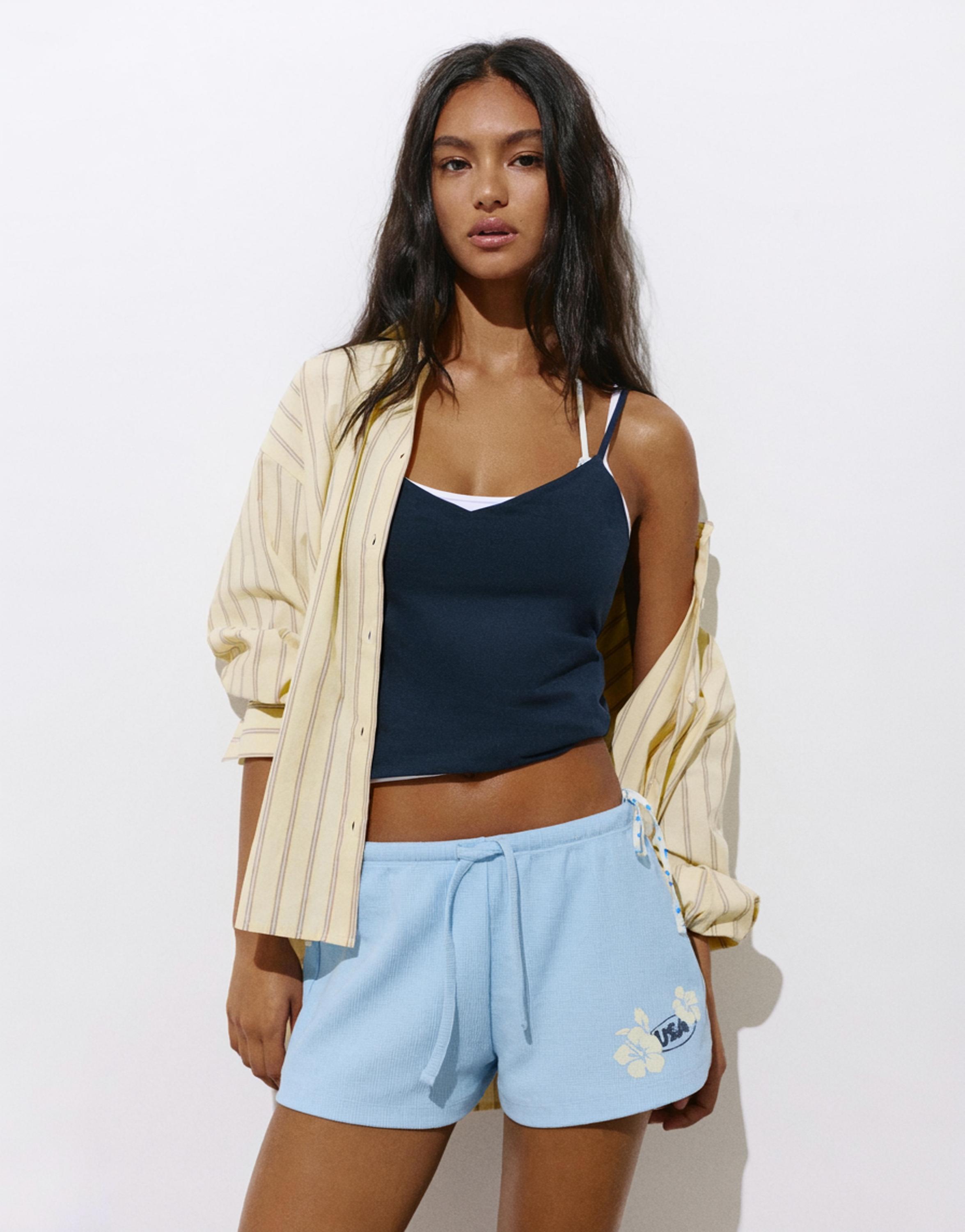 Floral textured shorts — Sky blue