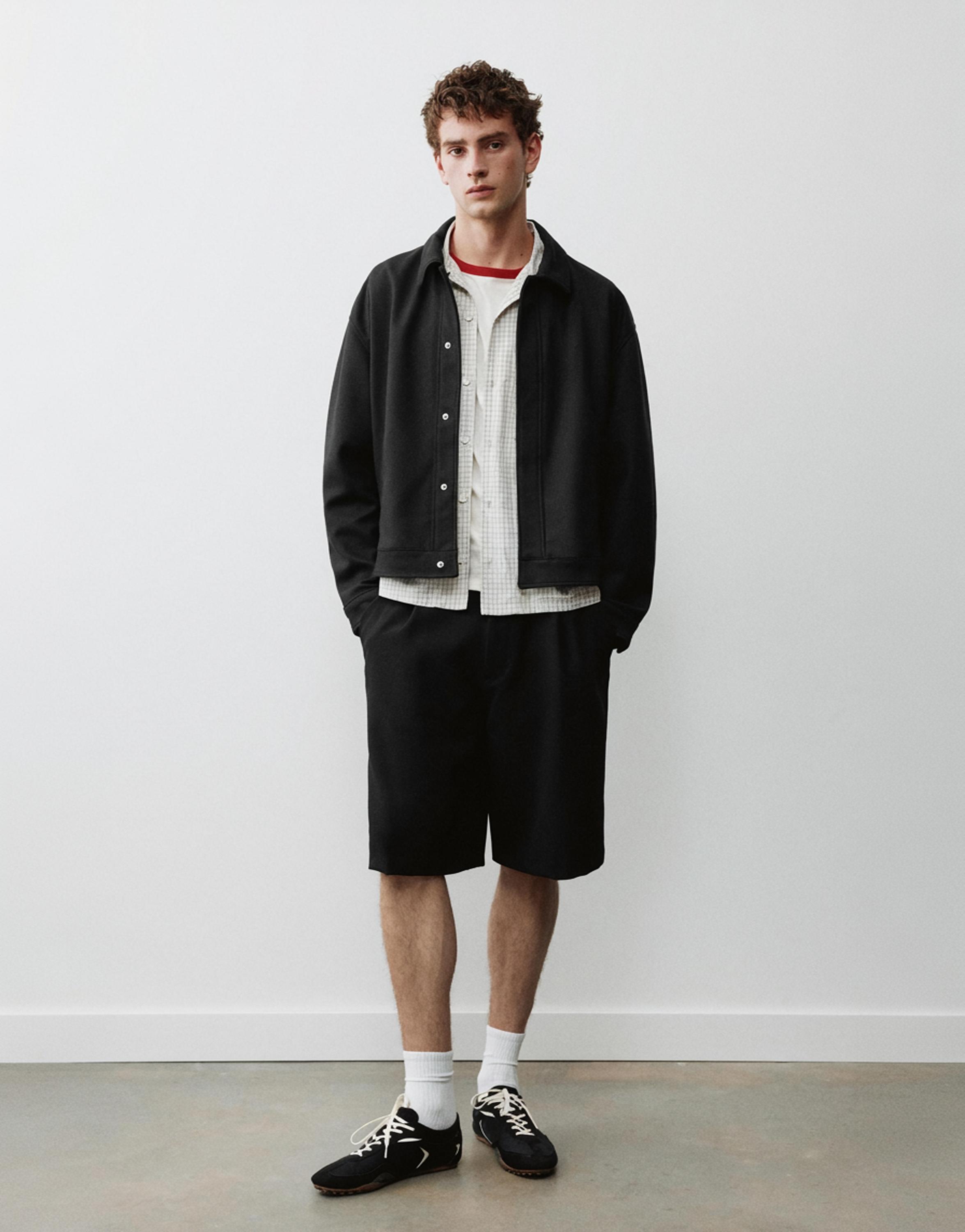 Trucker jacket — Black
