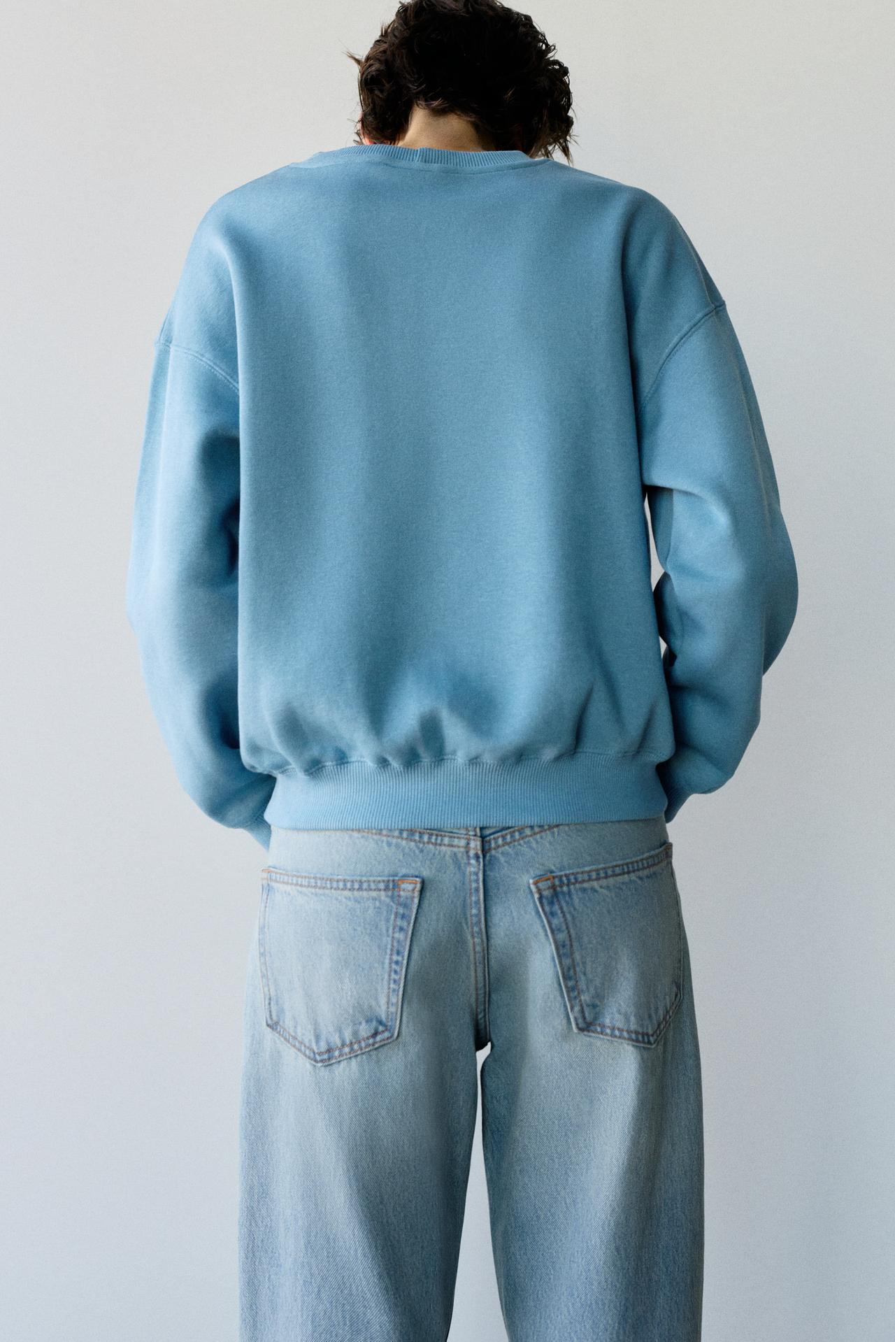 Graphic round neck sweatshirt — Medium blue