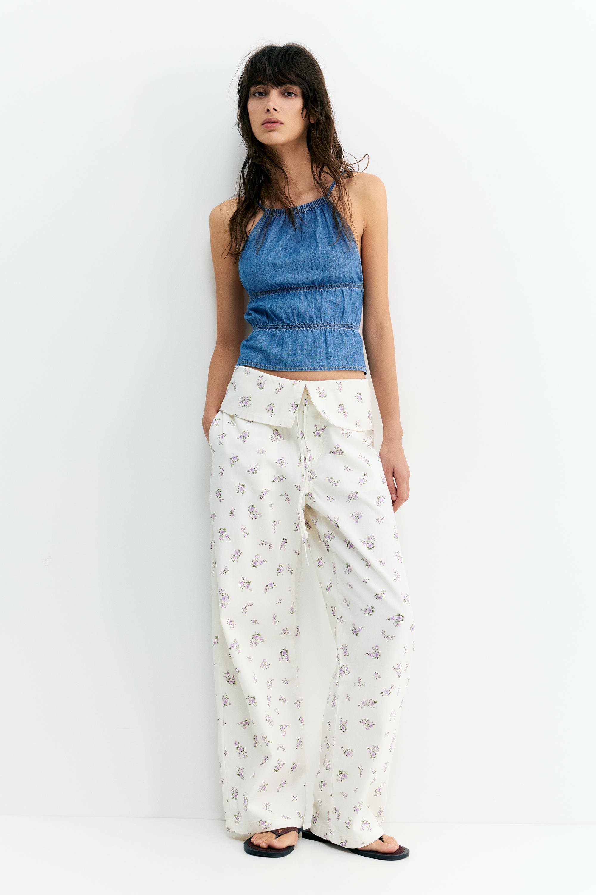 Pantaloni A Fiori Con Risvolto In Vita