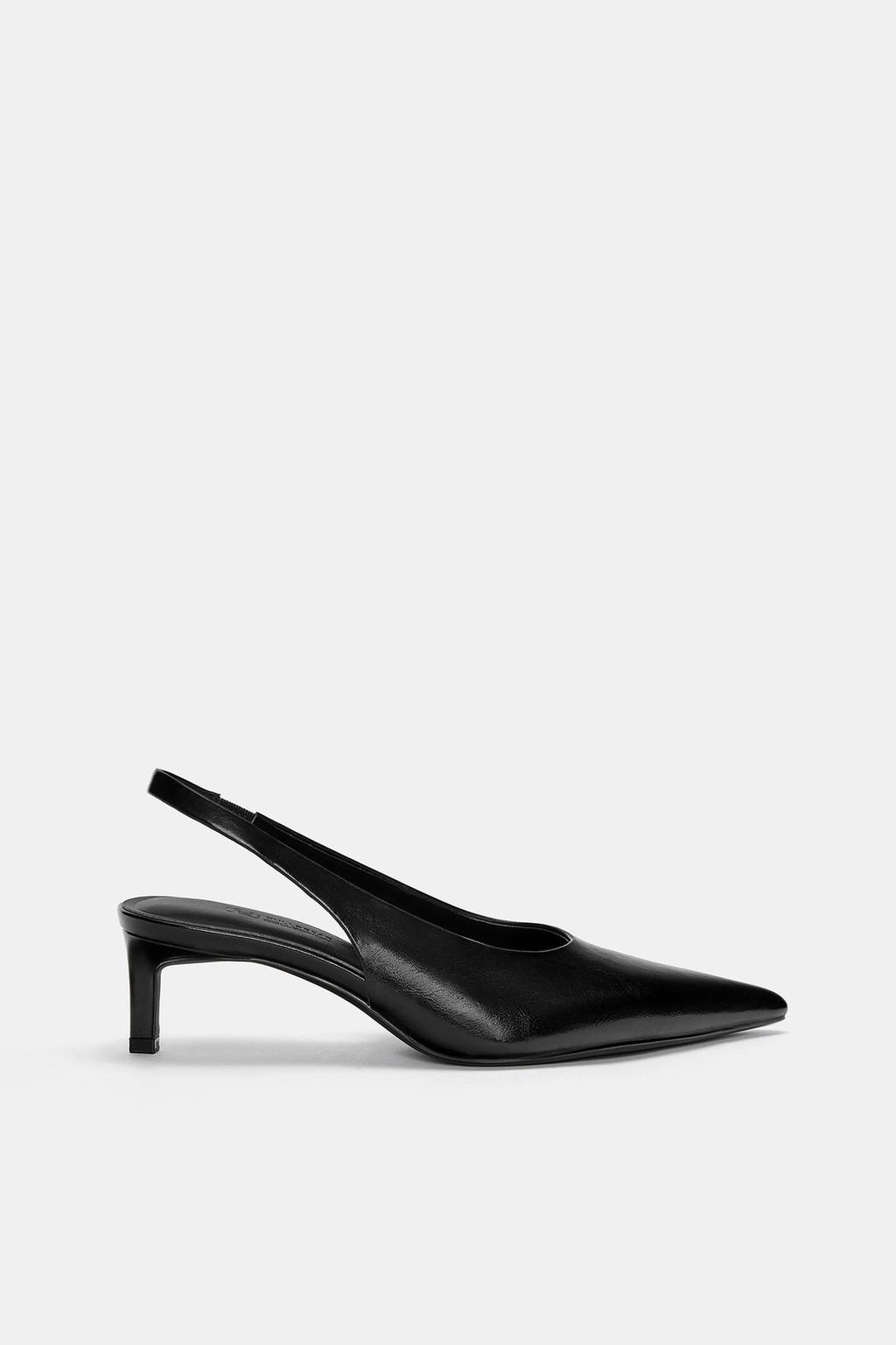 Escarpins ouverts à l'arrière pull&bear