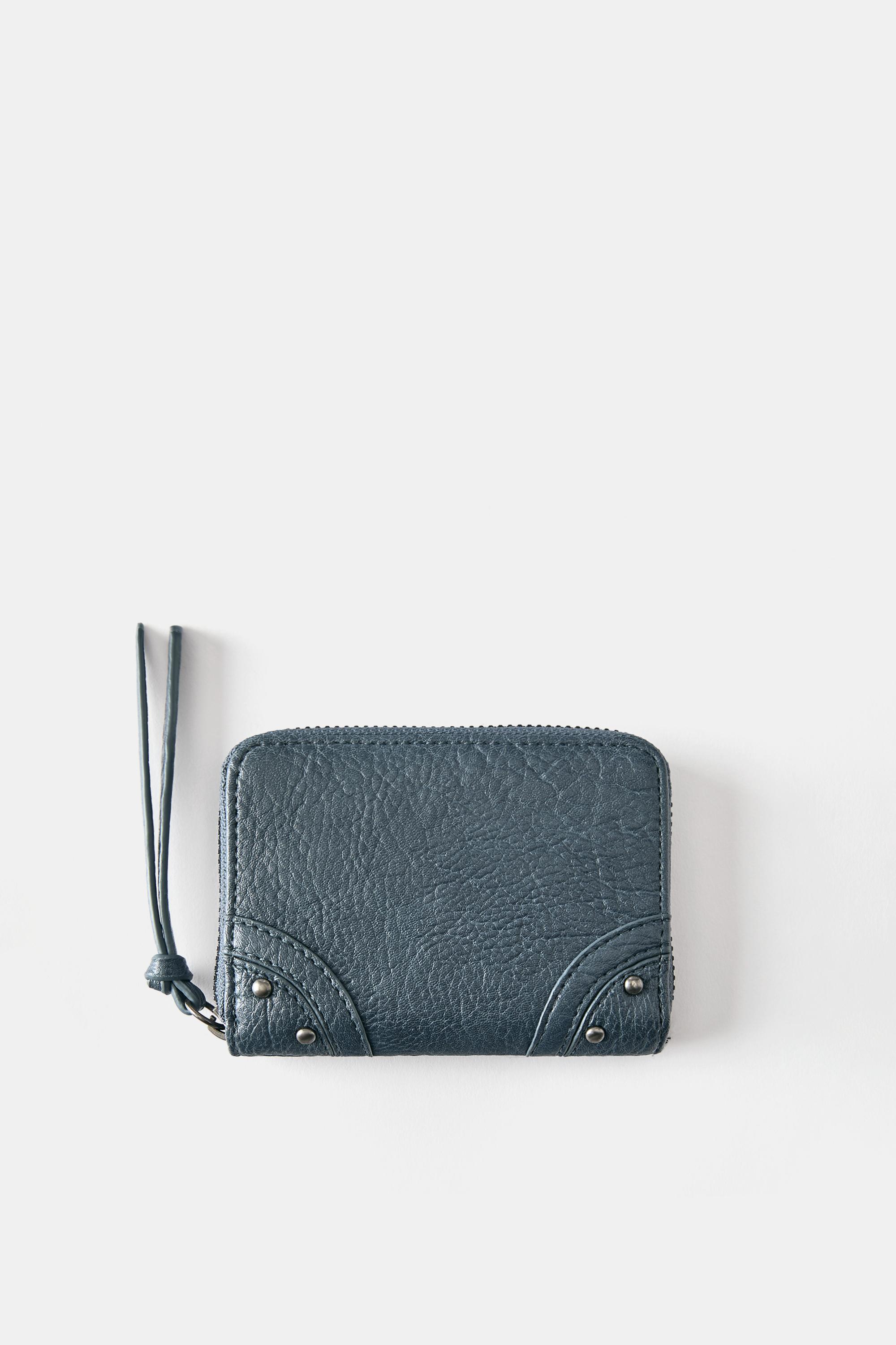 Studded purse — Blue