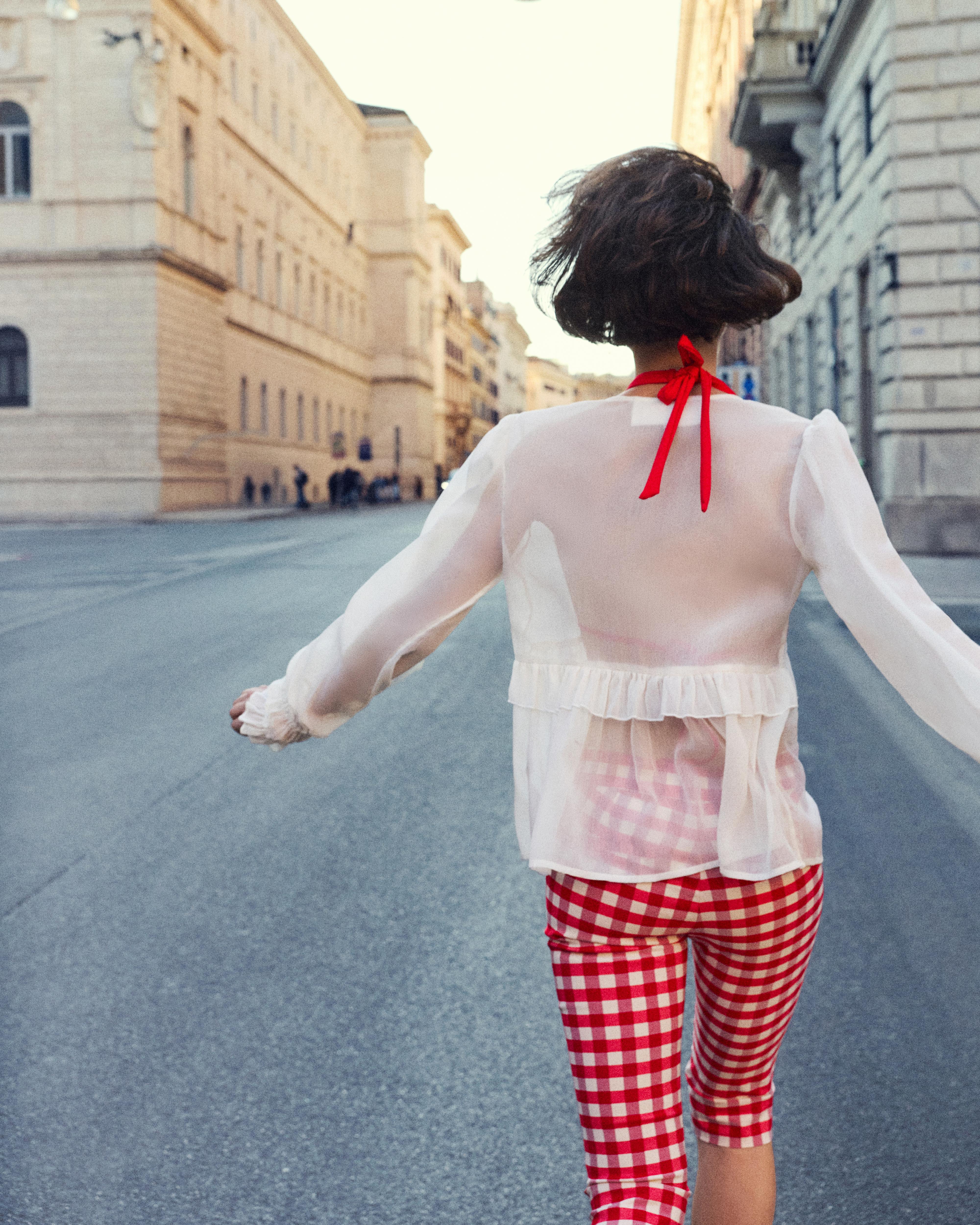 Gingham check capris — Red/White