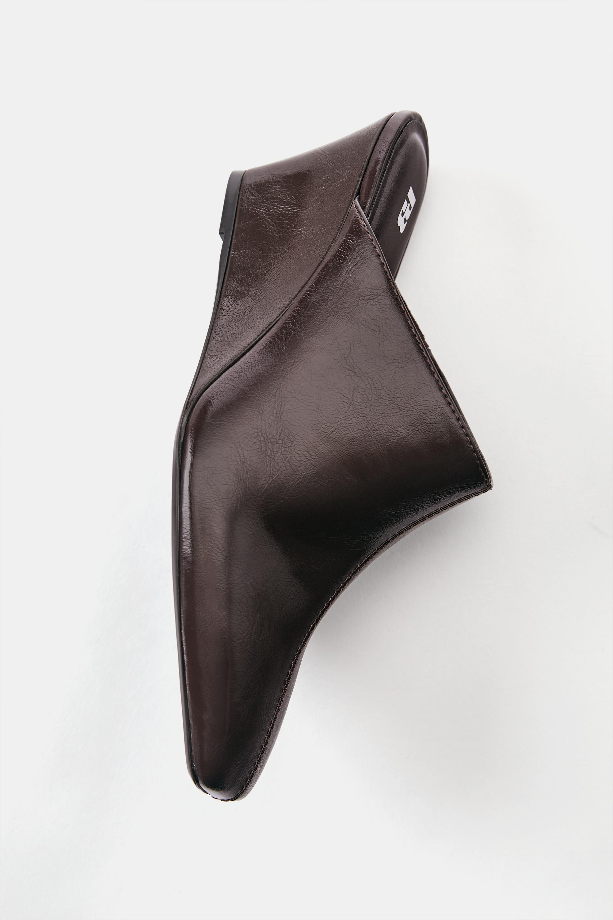 Wedge heel mule shoes — Brown