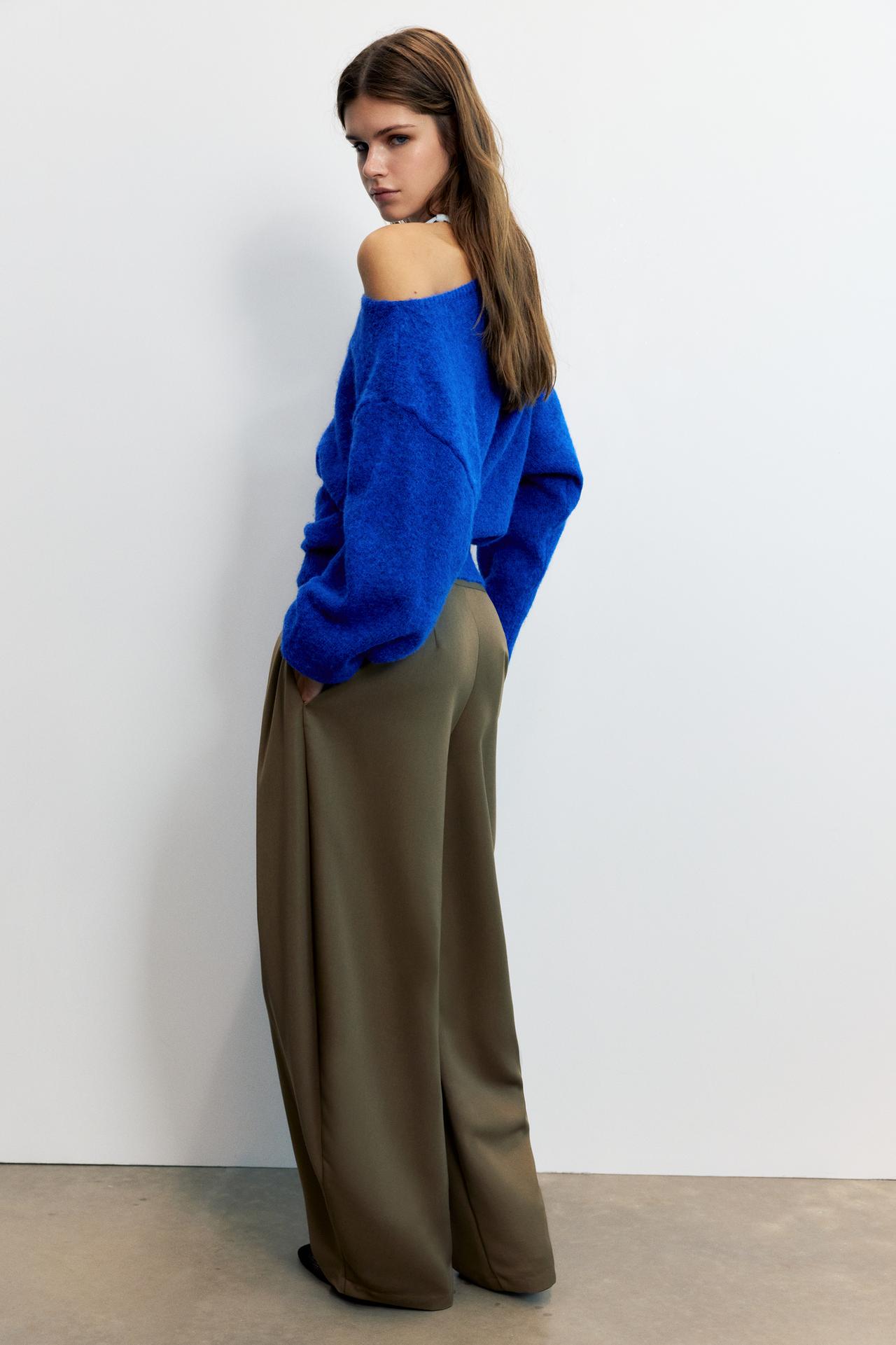 Asymmetric knit jumper — Deep blue