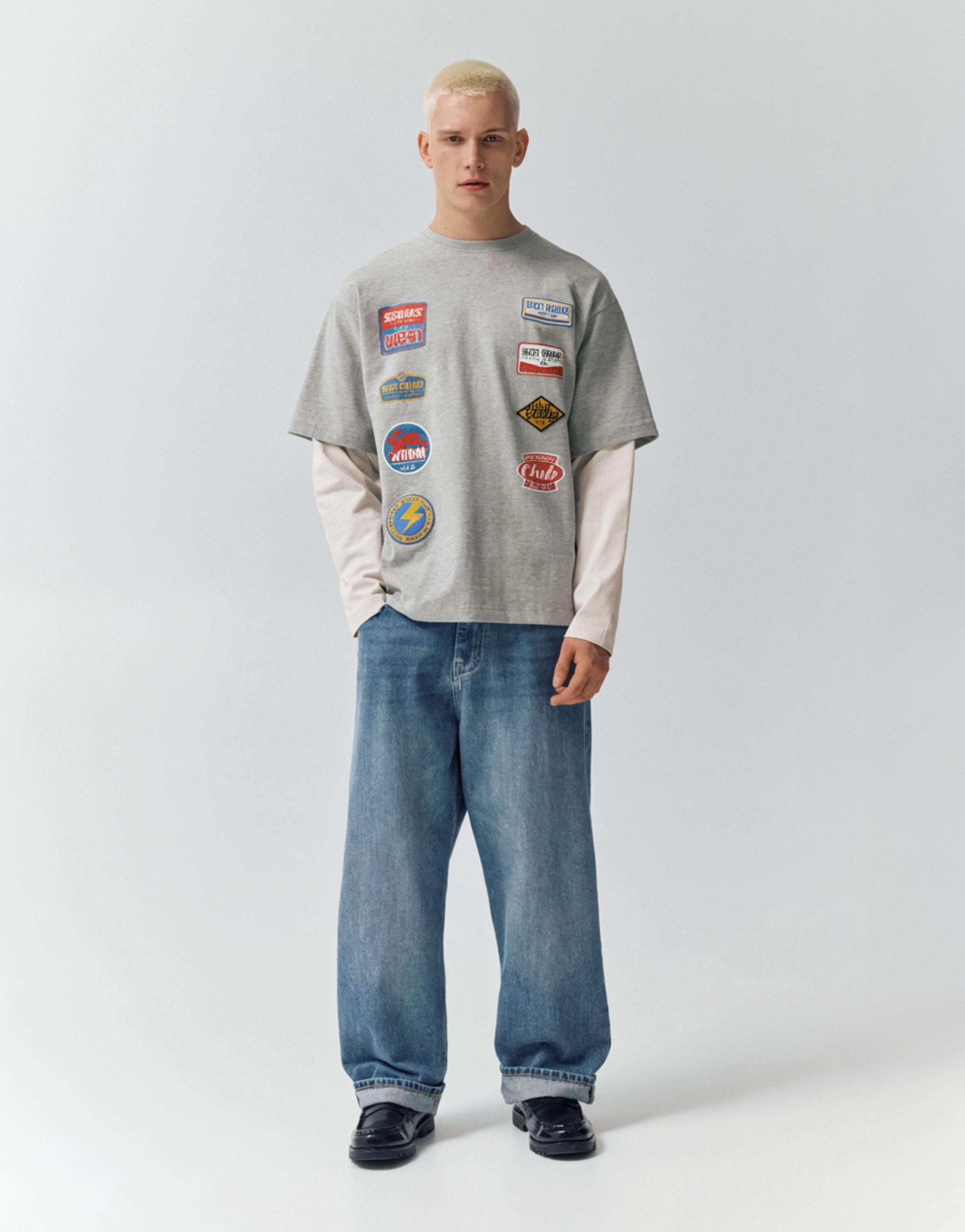 Çift kollu yama detaylı t-shirt - Görsel 11