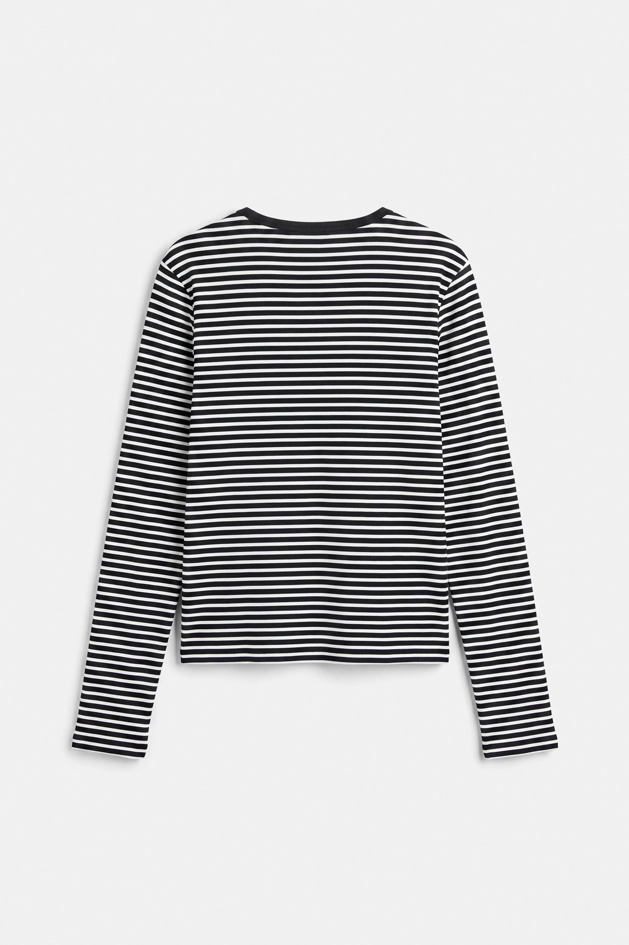 Fitted long sleeve T-shirt — Striped