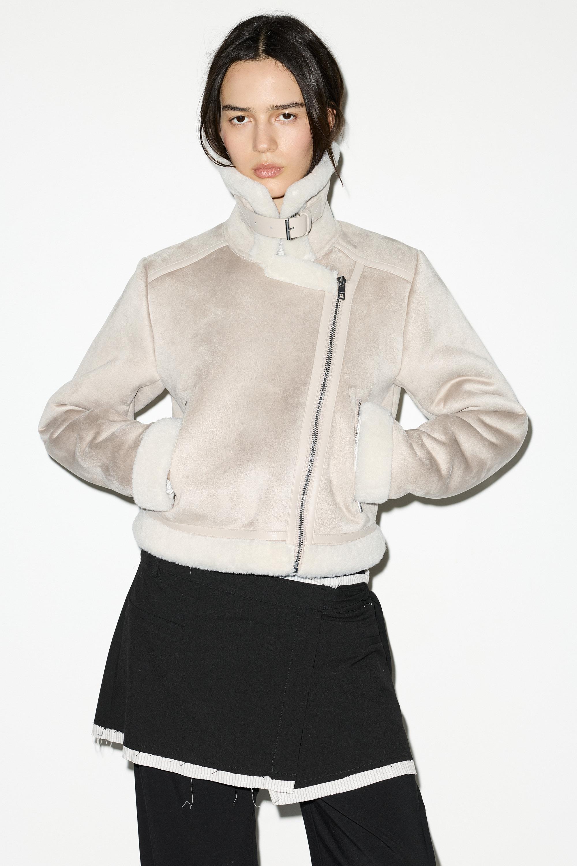 Short Reversible Jacket — Ecru