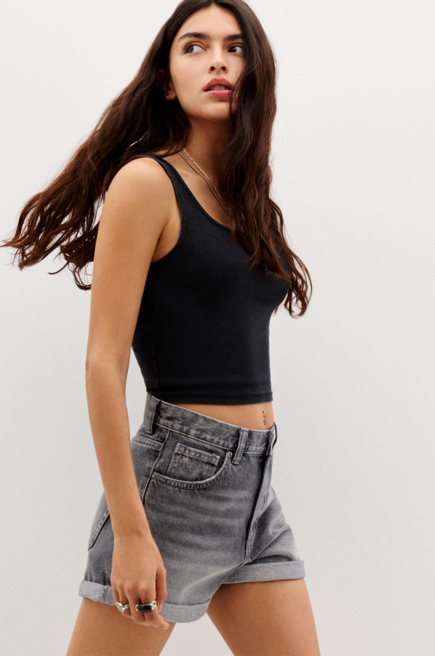 Denim turn-up mom shorts — Grey