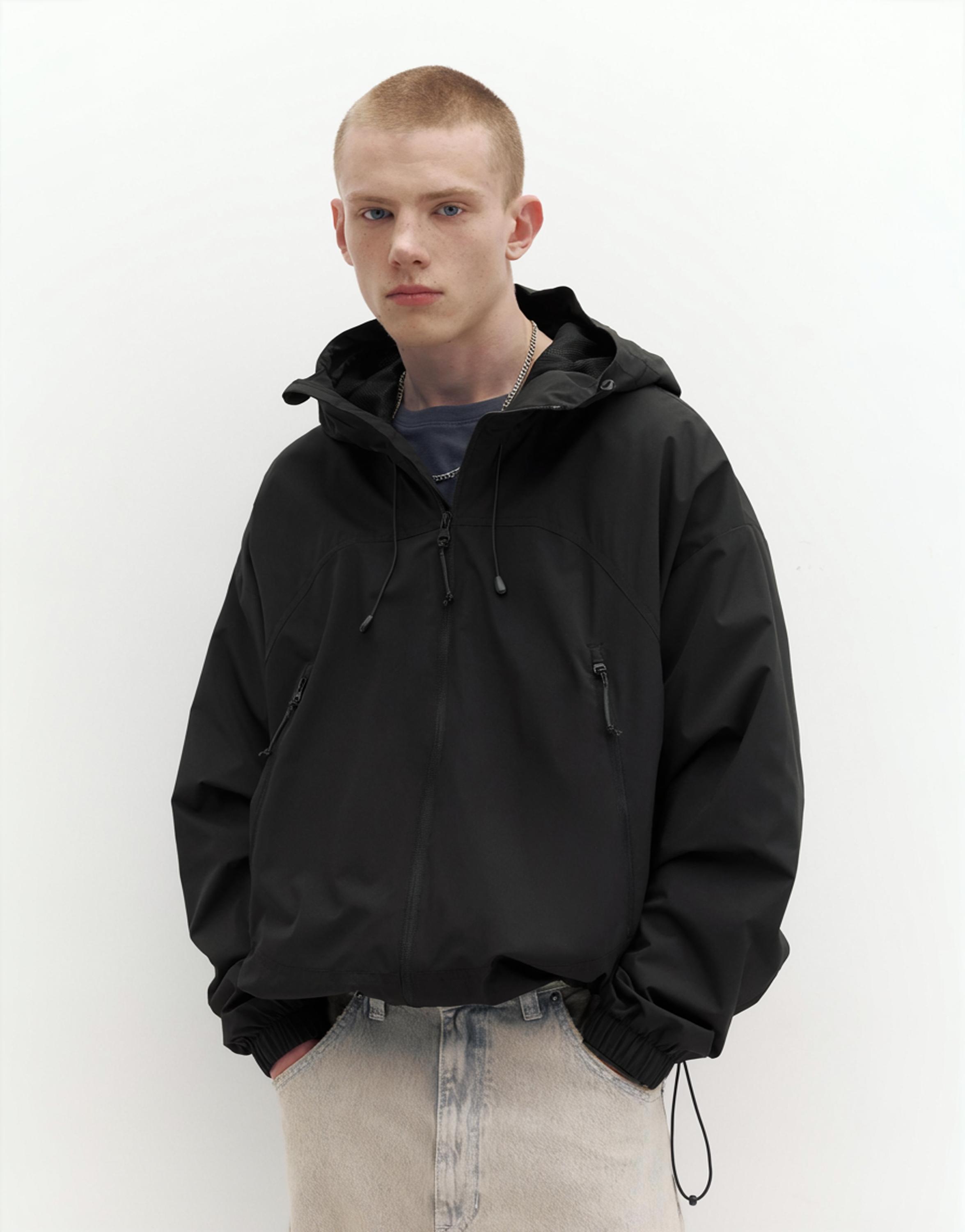 Lightweight hooded raincoat — Black