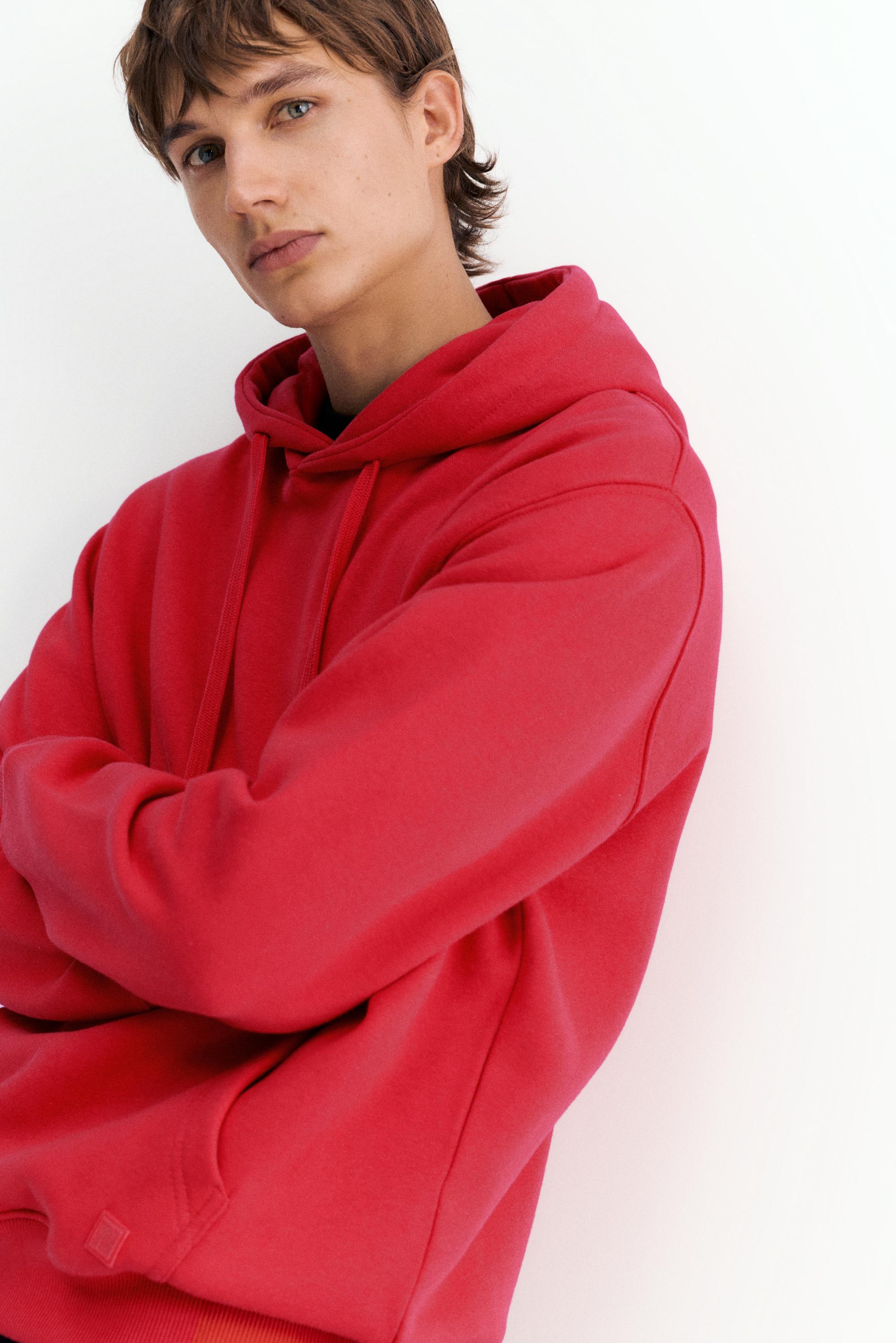 Basic hoodie — Red