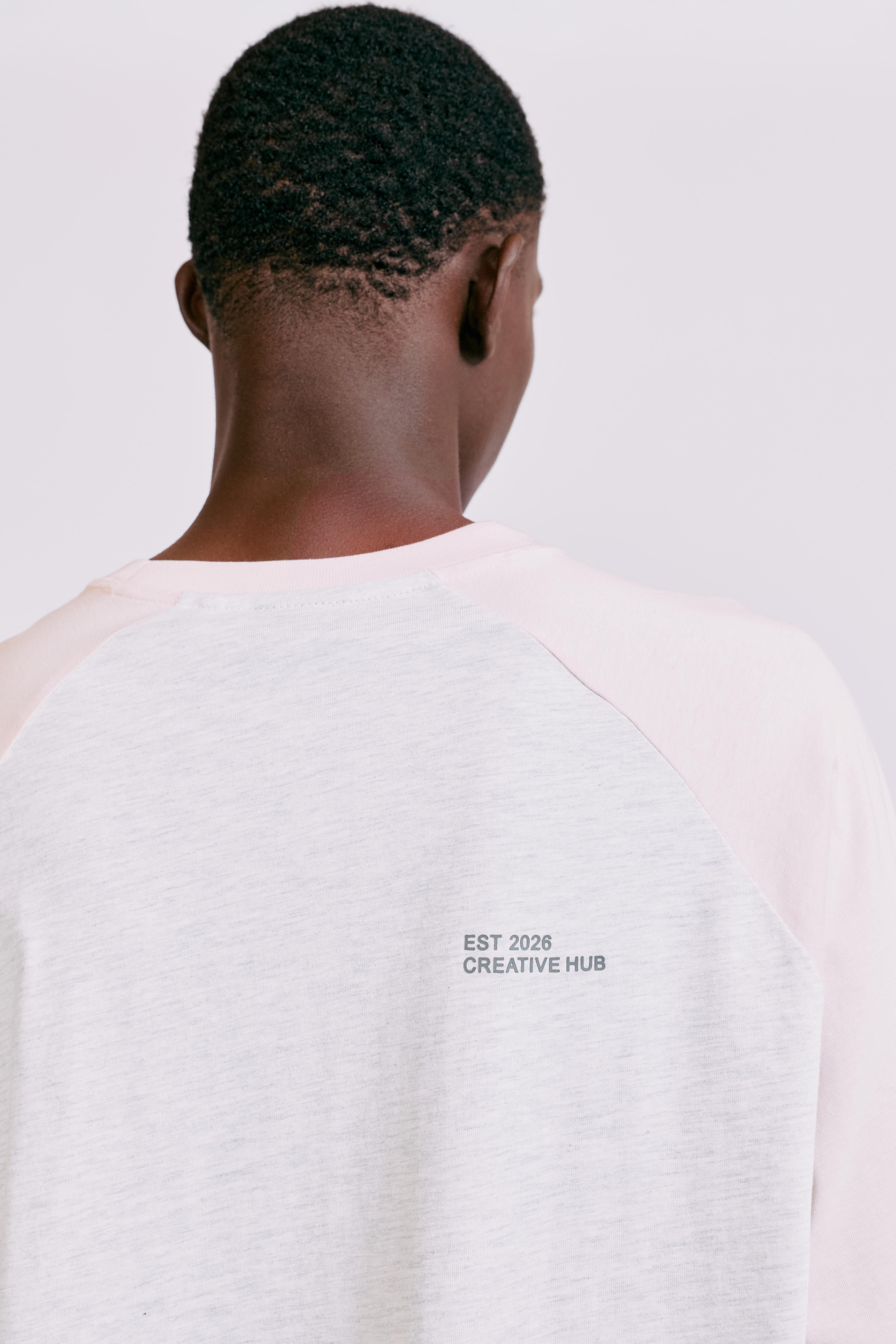 Raglan sleeve T-shirt — Pink