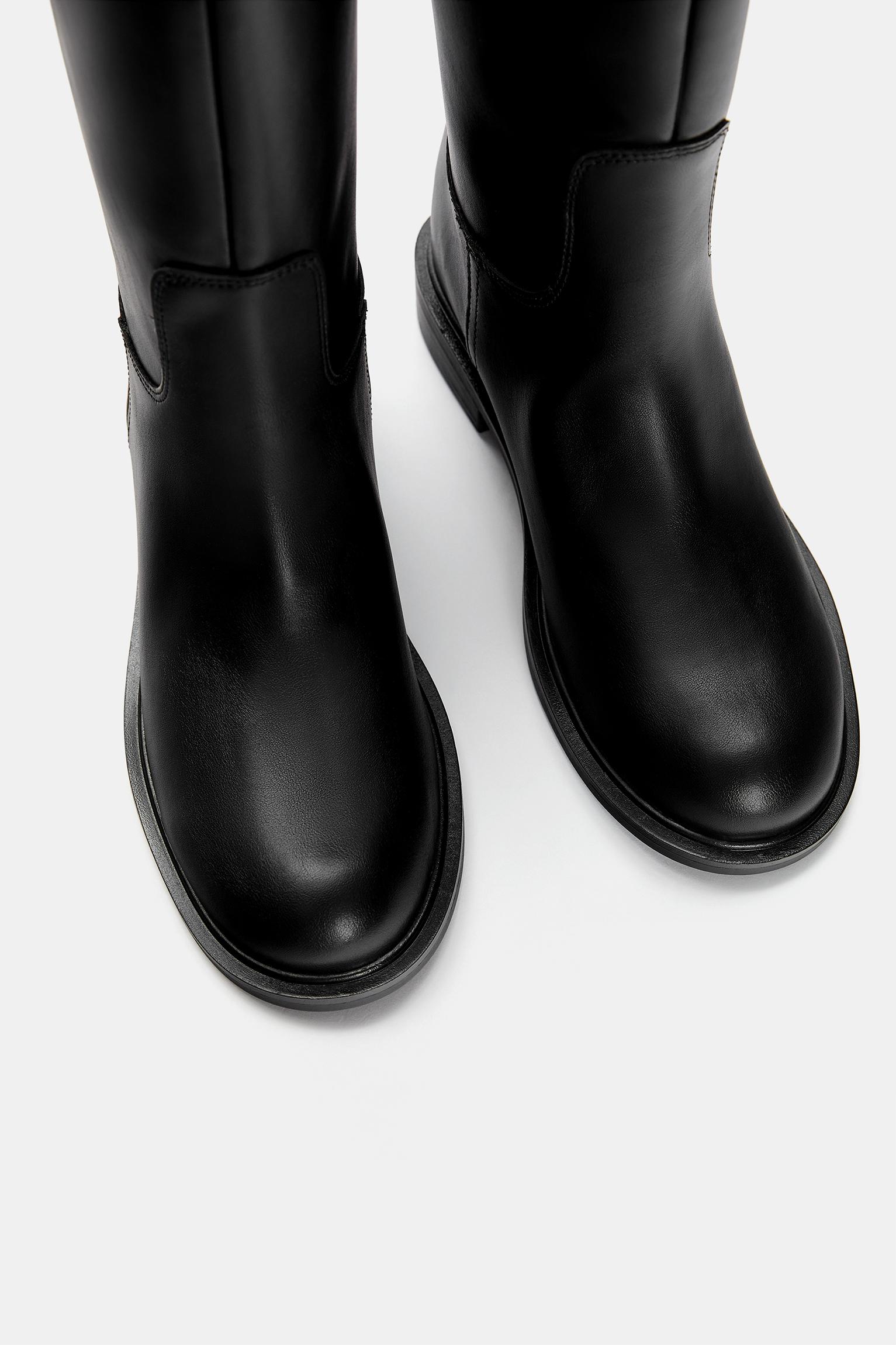 High flat boots — Black