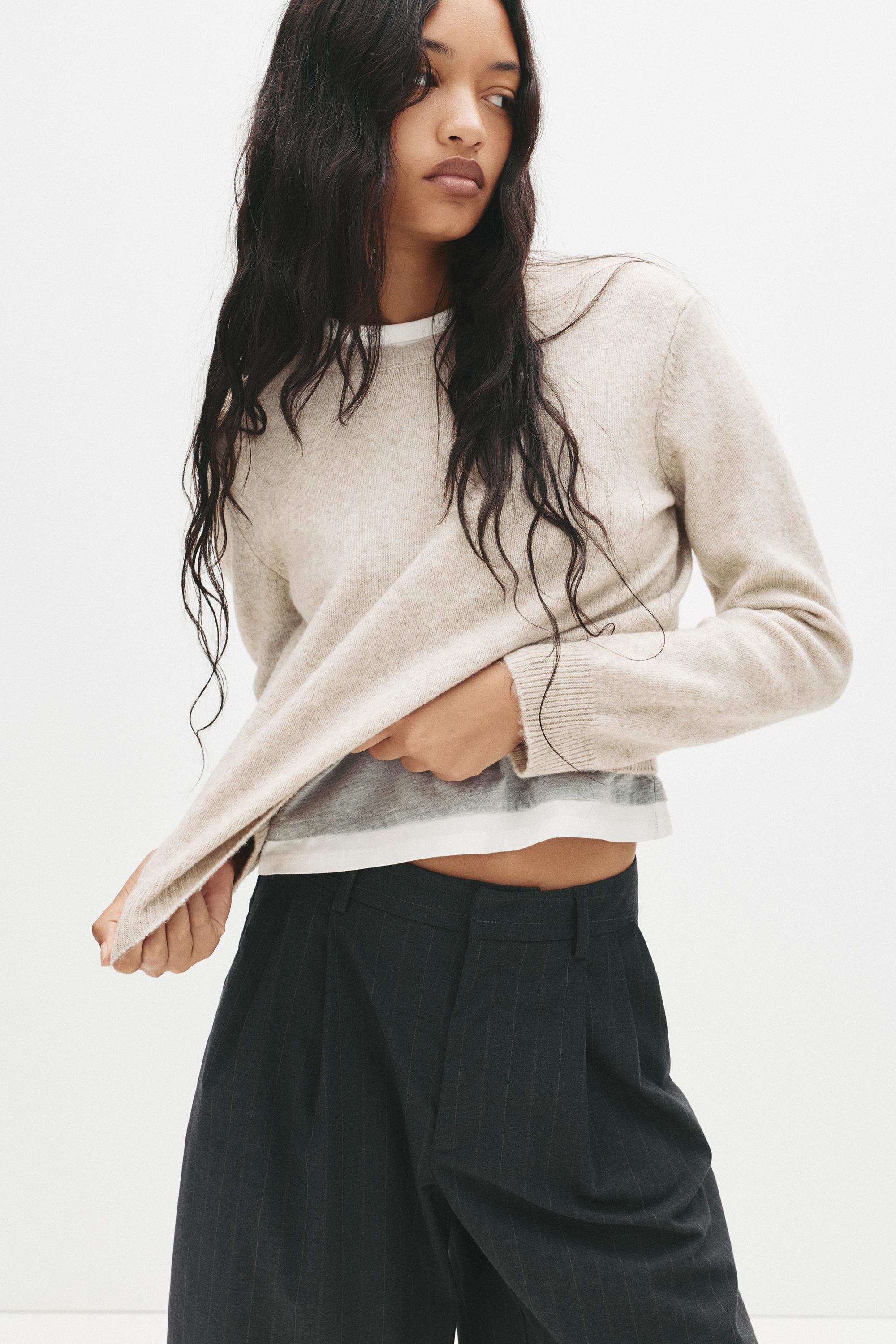 Yumuşak regular fit kazak - Görsel 17