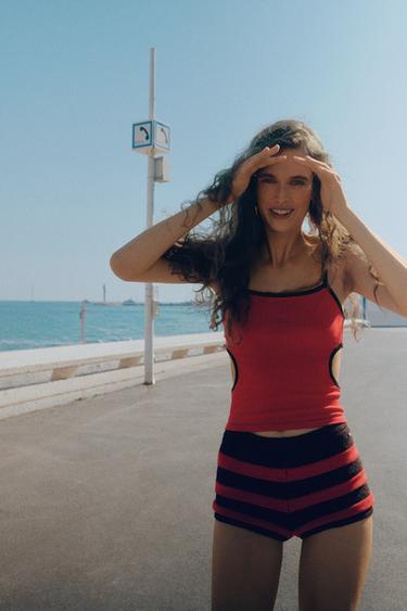 Red strappy cut-out top — Red 4