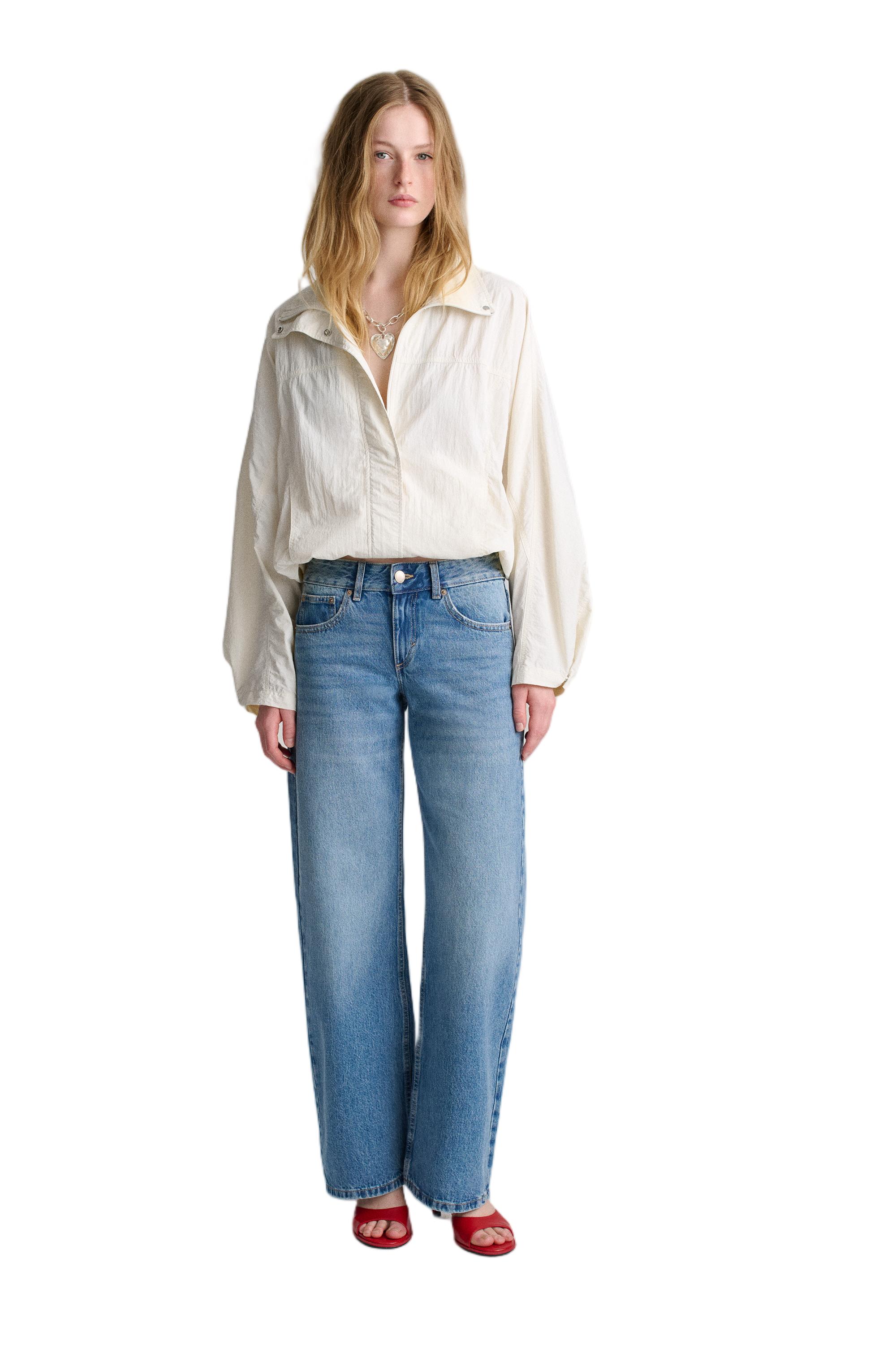 Low-rise straight-leg jeans — Medium blue