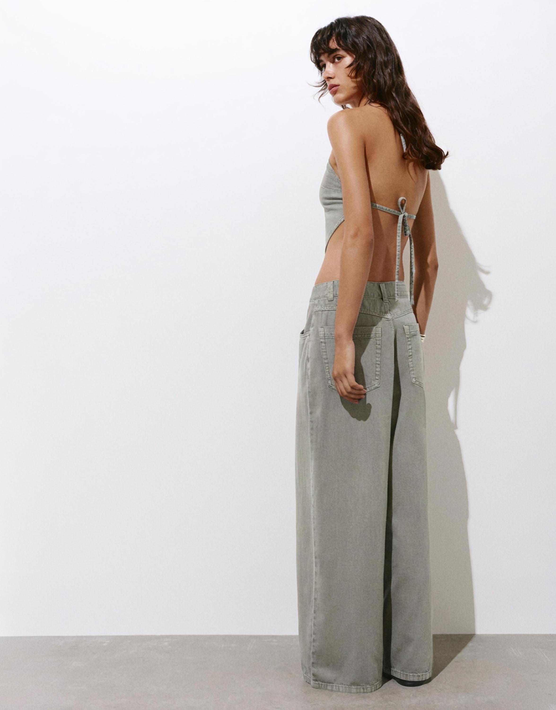 Wide-leg jeans with darts — Taupe