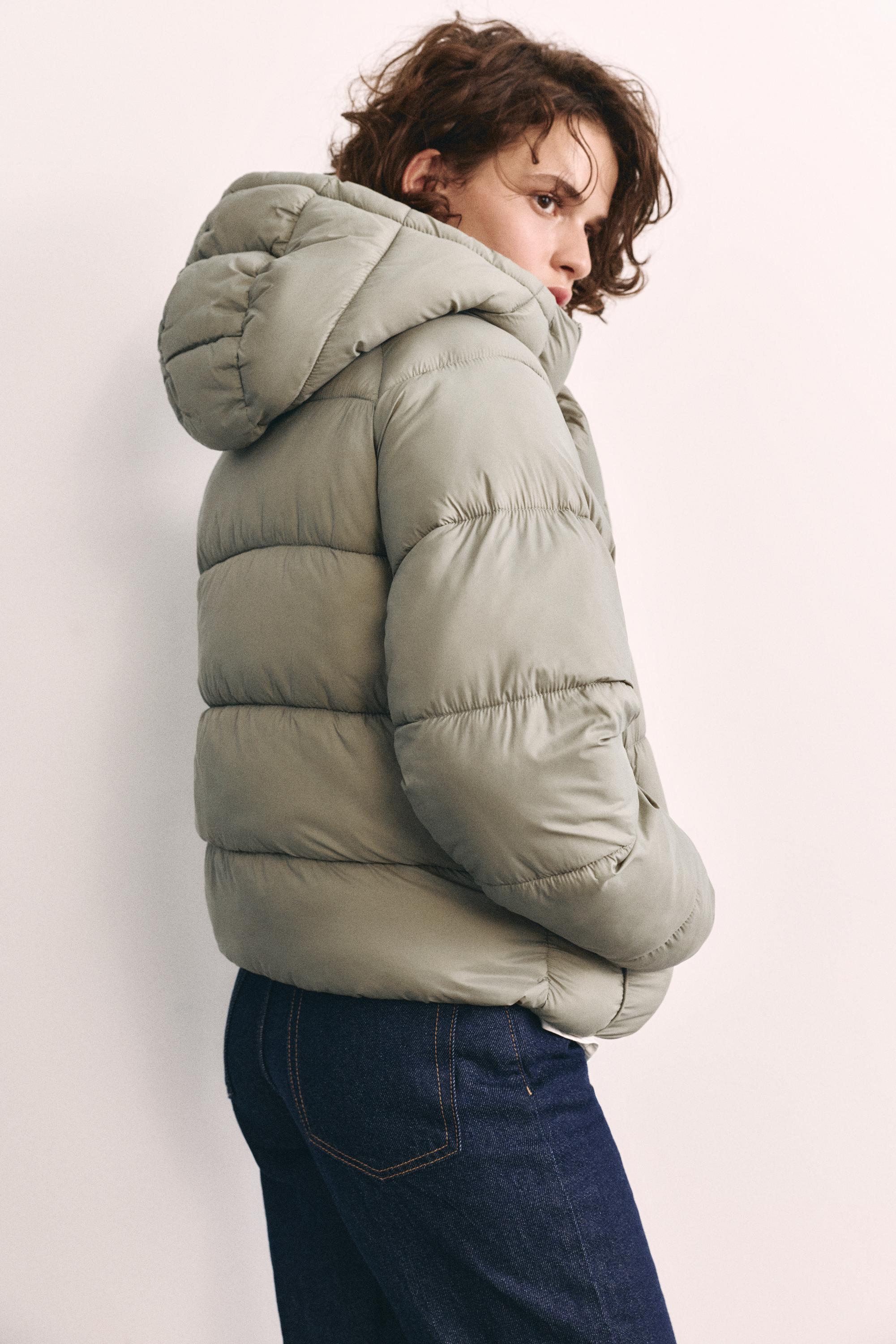 Hooded puffer jacket — Pale khaki
