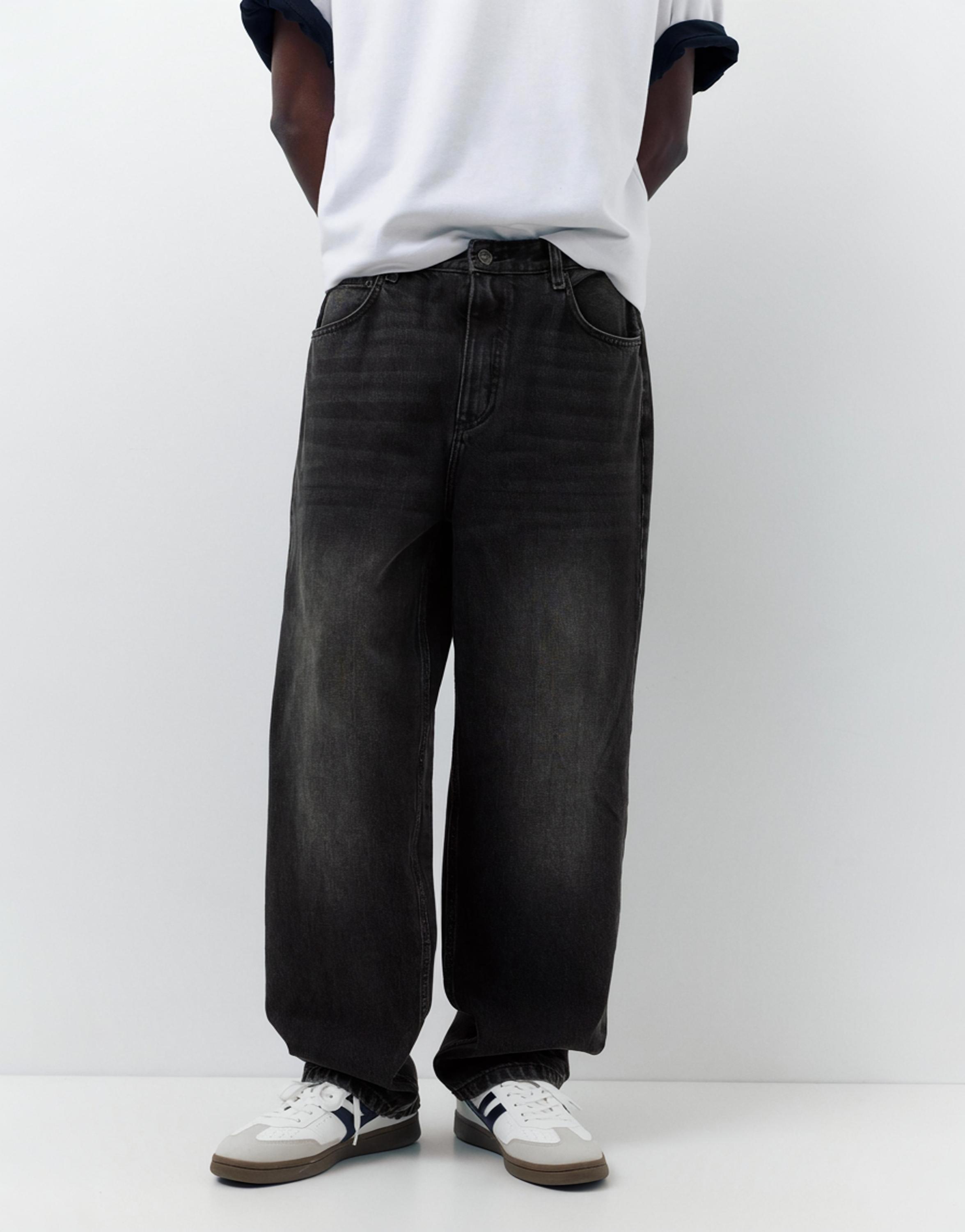 Baggy jeans — Faded black