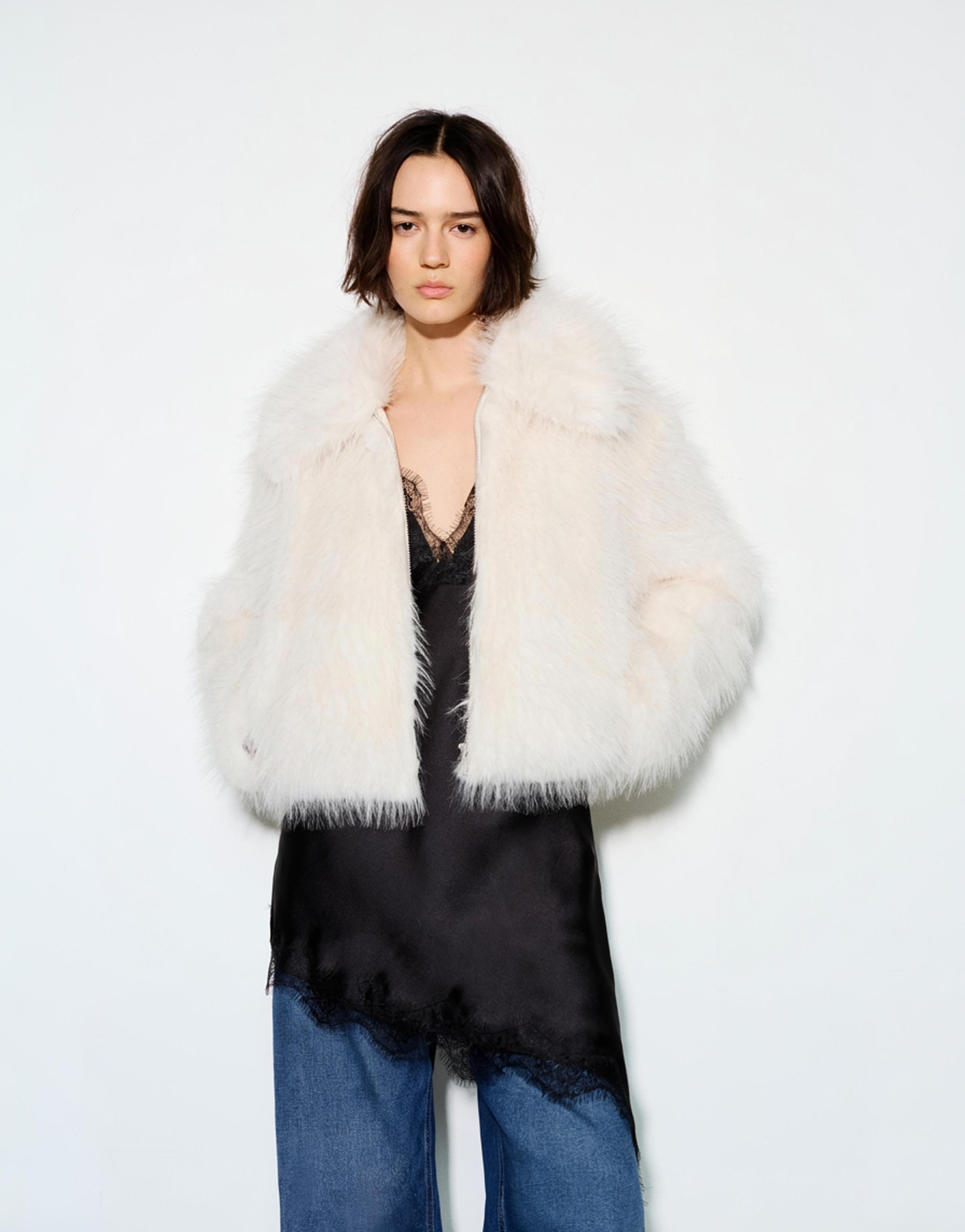 Beyaz suni kürk ceket - Görsel 6