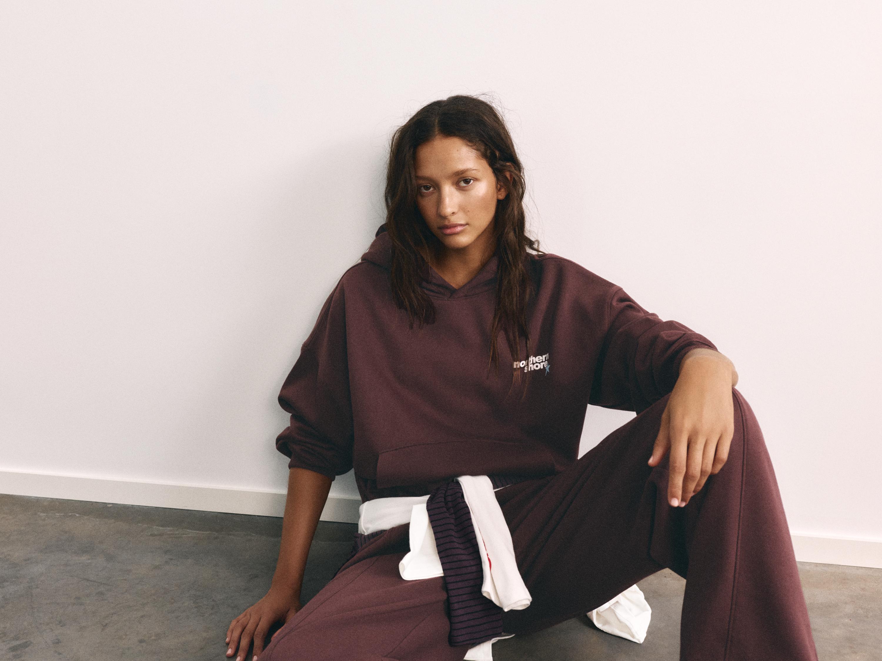 Graphic hoodie — Maroon