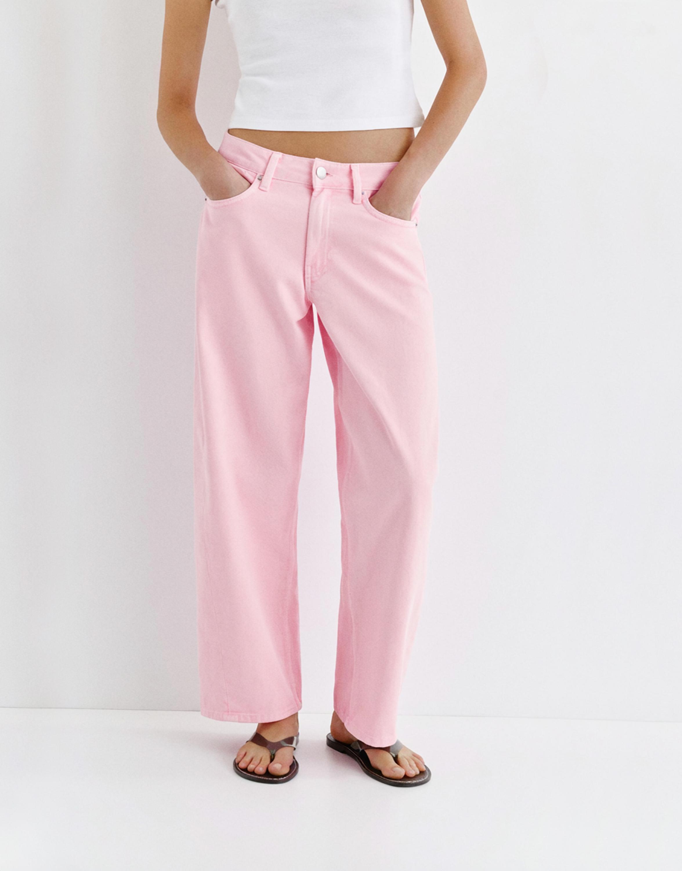 Pink low-rise barrel jeans — Pink