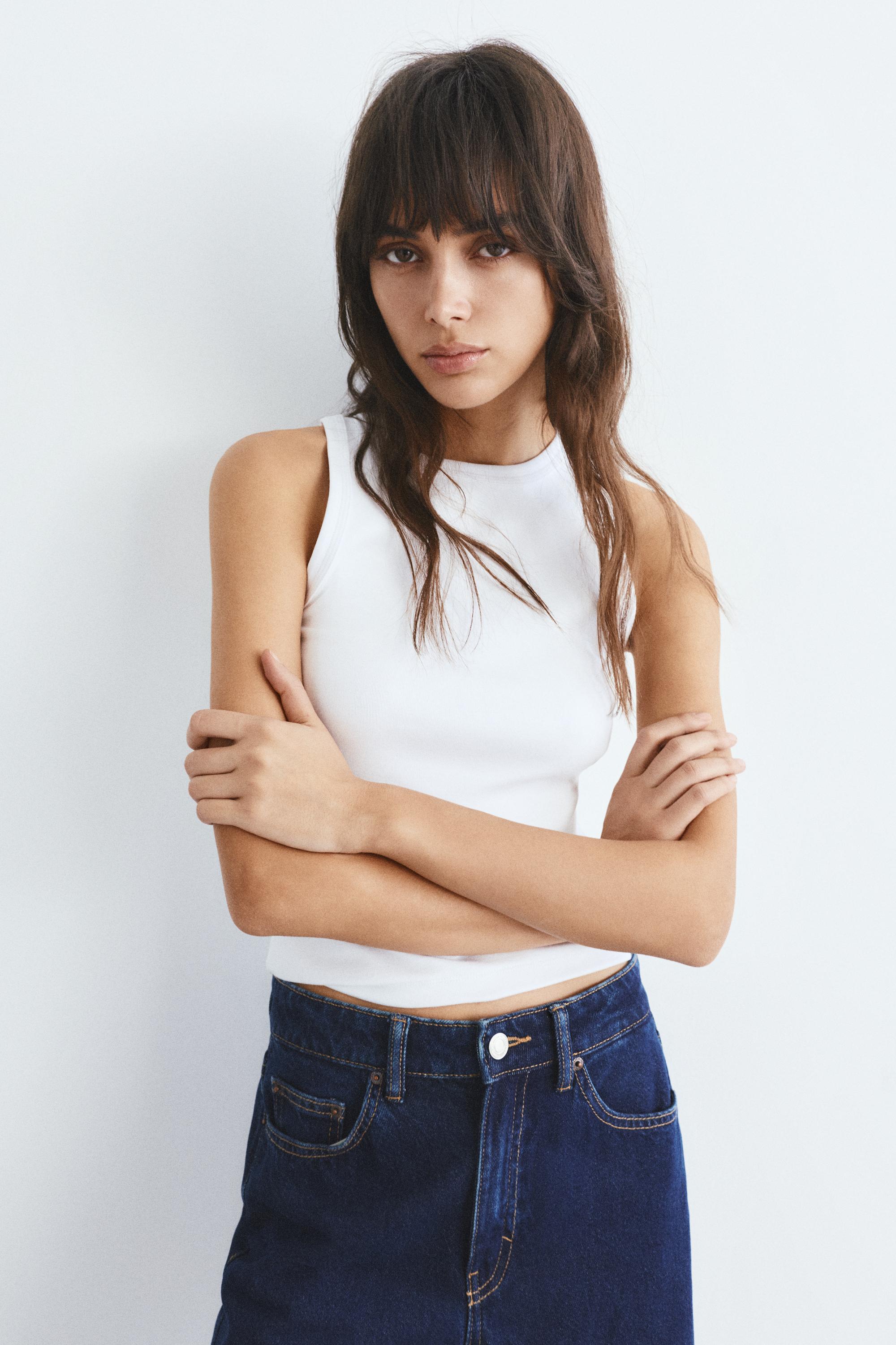 Round neck tank top — White