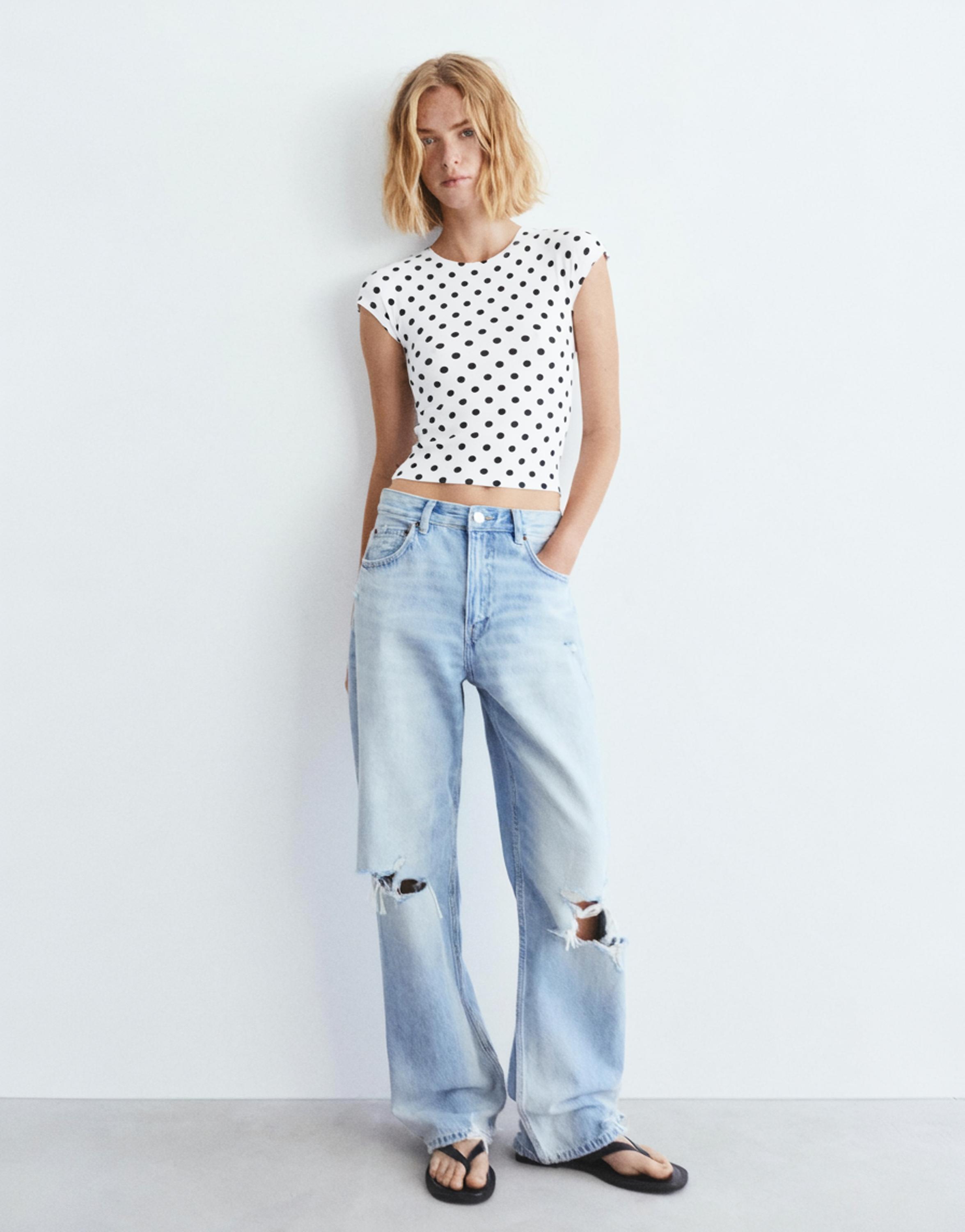 Dar Kesim Kısa Kollu Tişört - Görsel 131