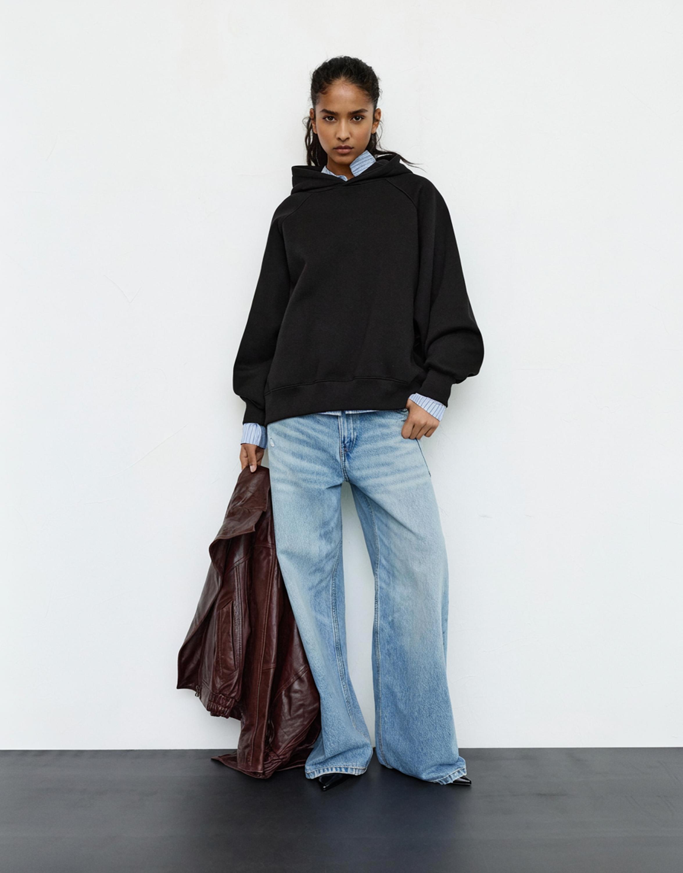 Oversize kapüşonlu sweatshirt - Görsel 10