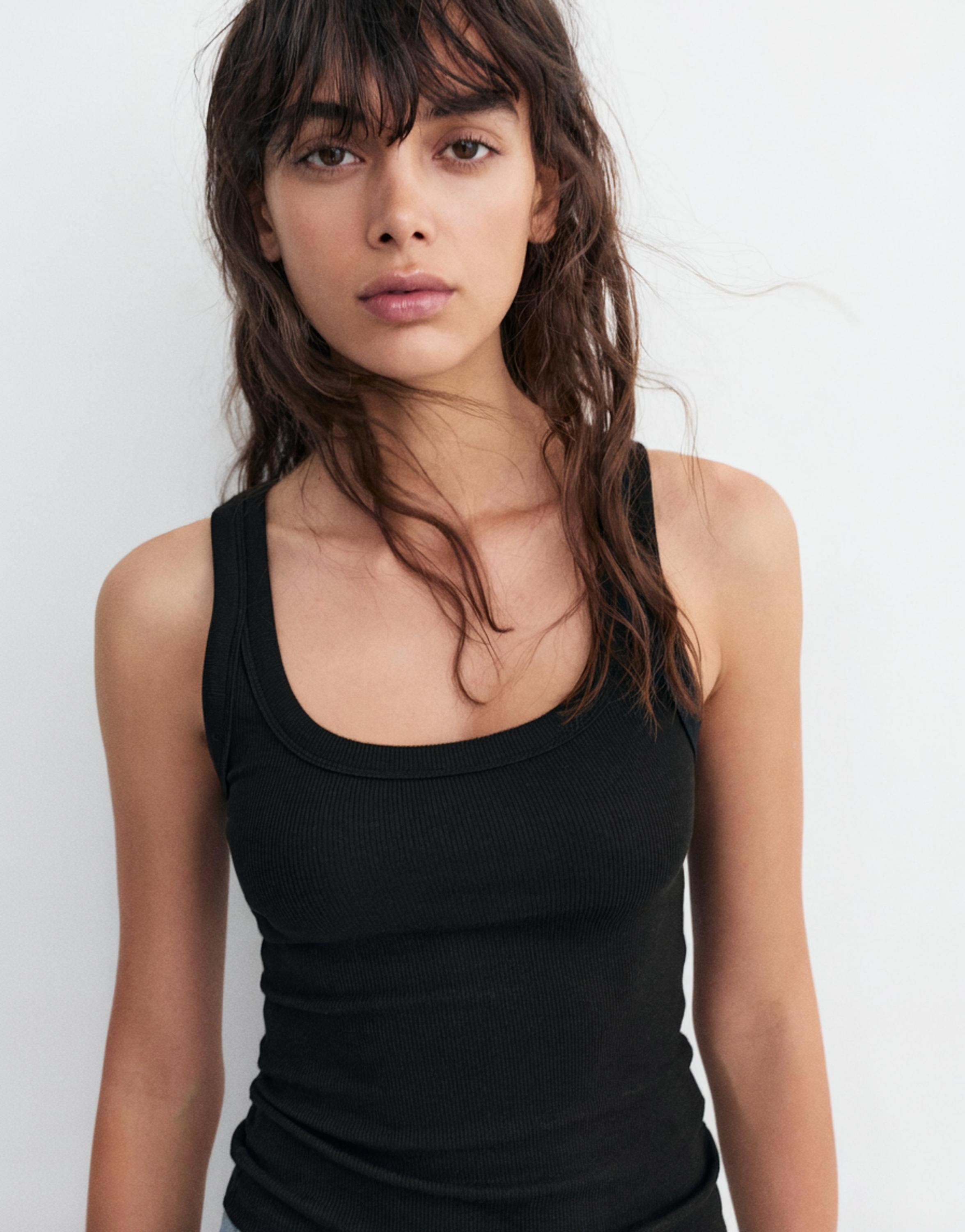 Basic tank top — Black