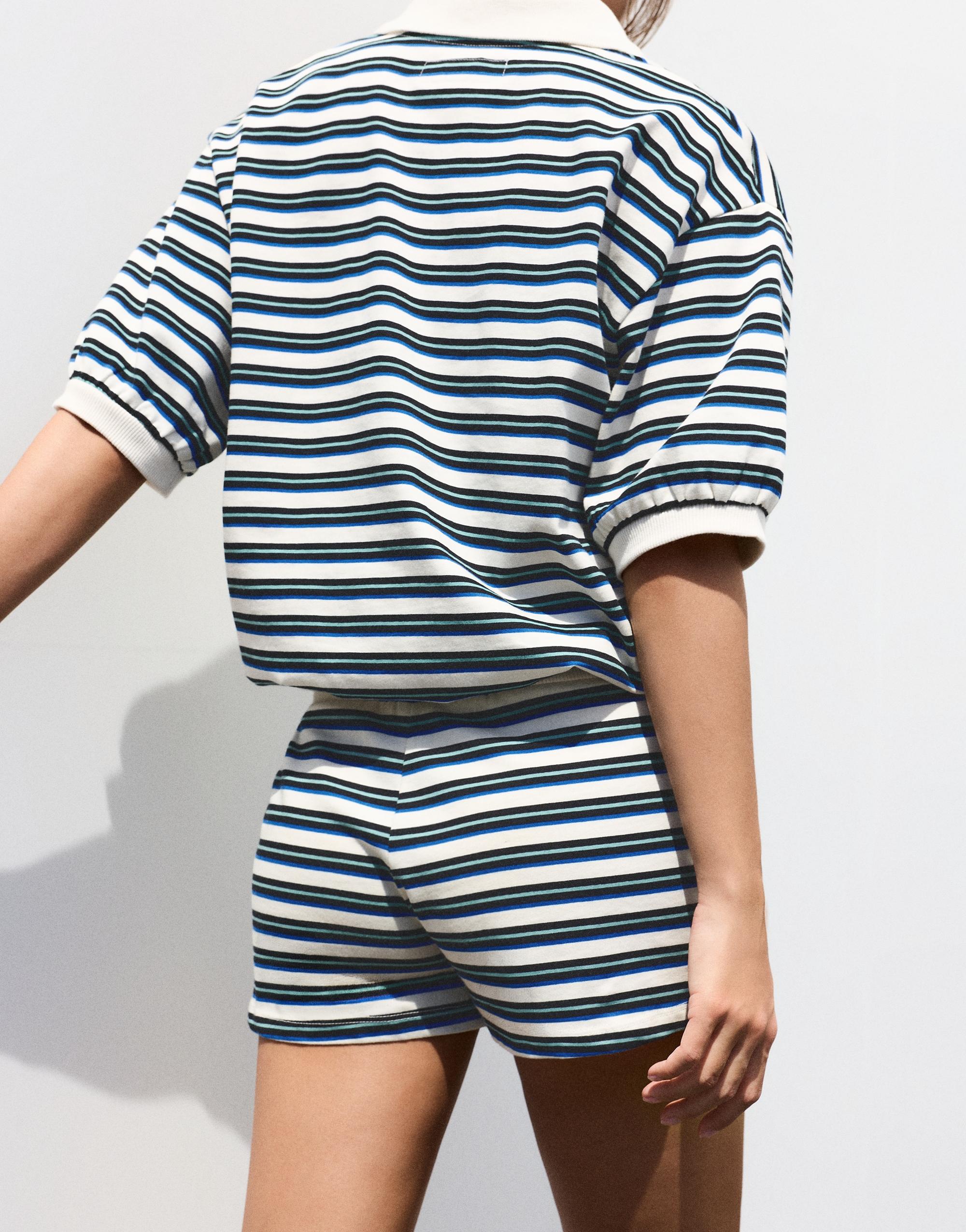 Striped shorts — Ecru