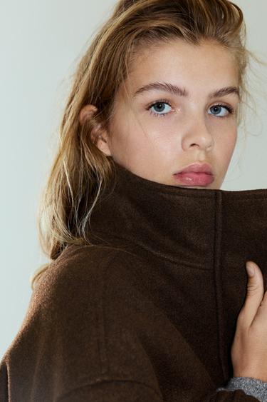 Cloth bomber jacket with a high neck — Brown 3