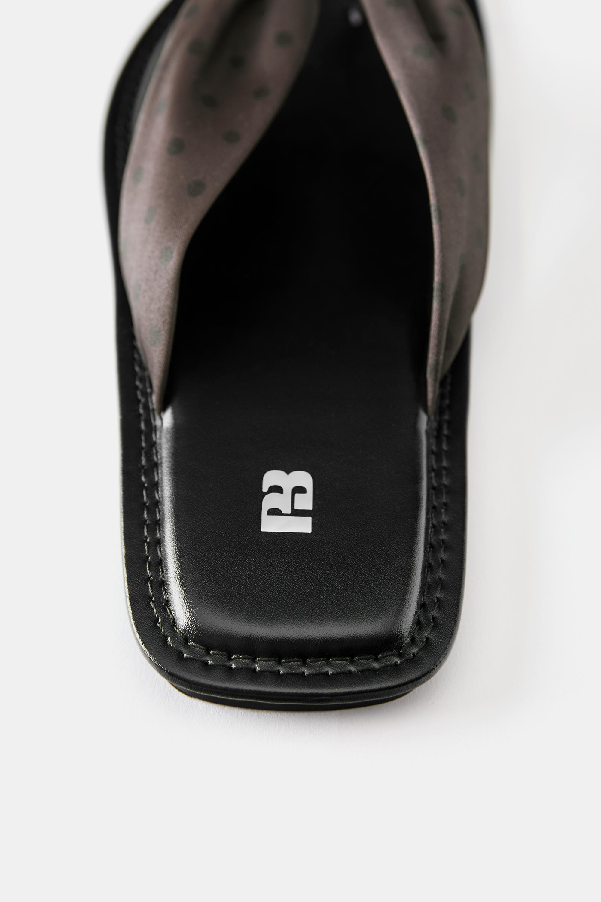 Polka dot flat slider sandals — Brown