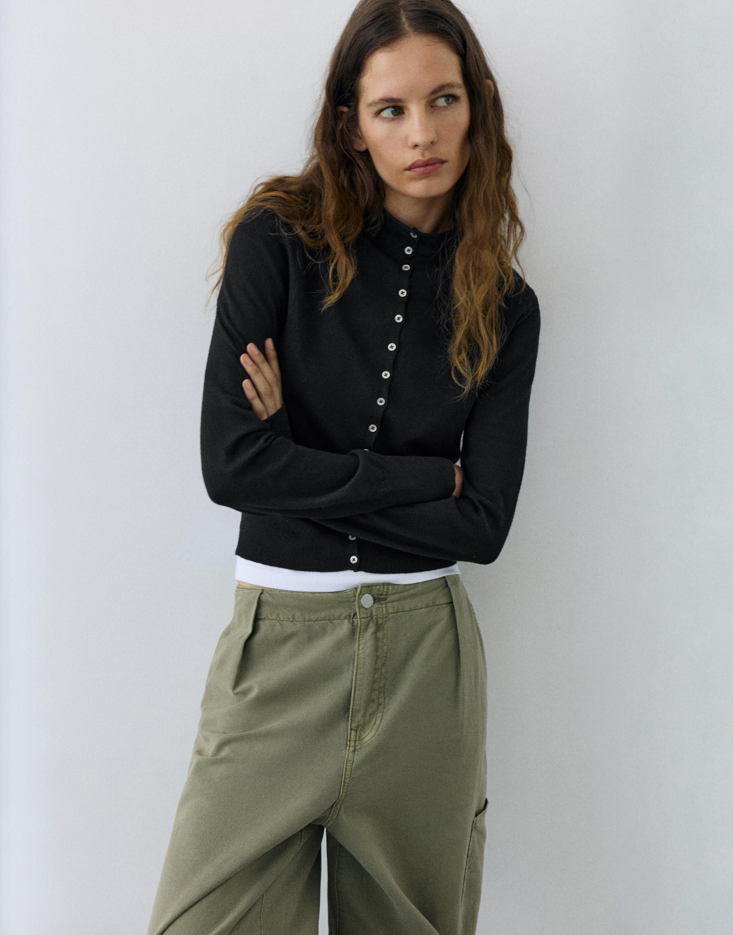 High-neck cardigan — Black