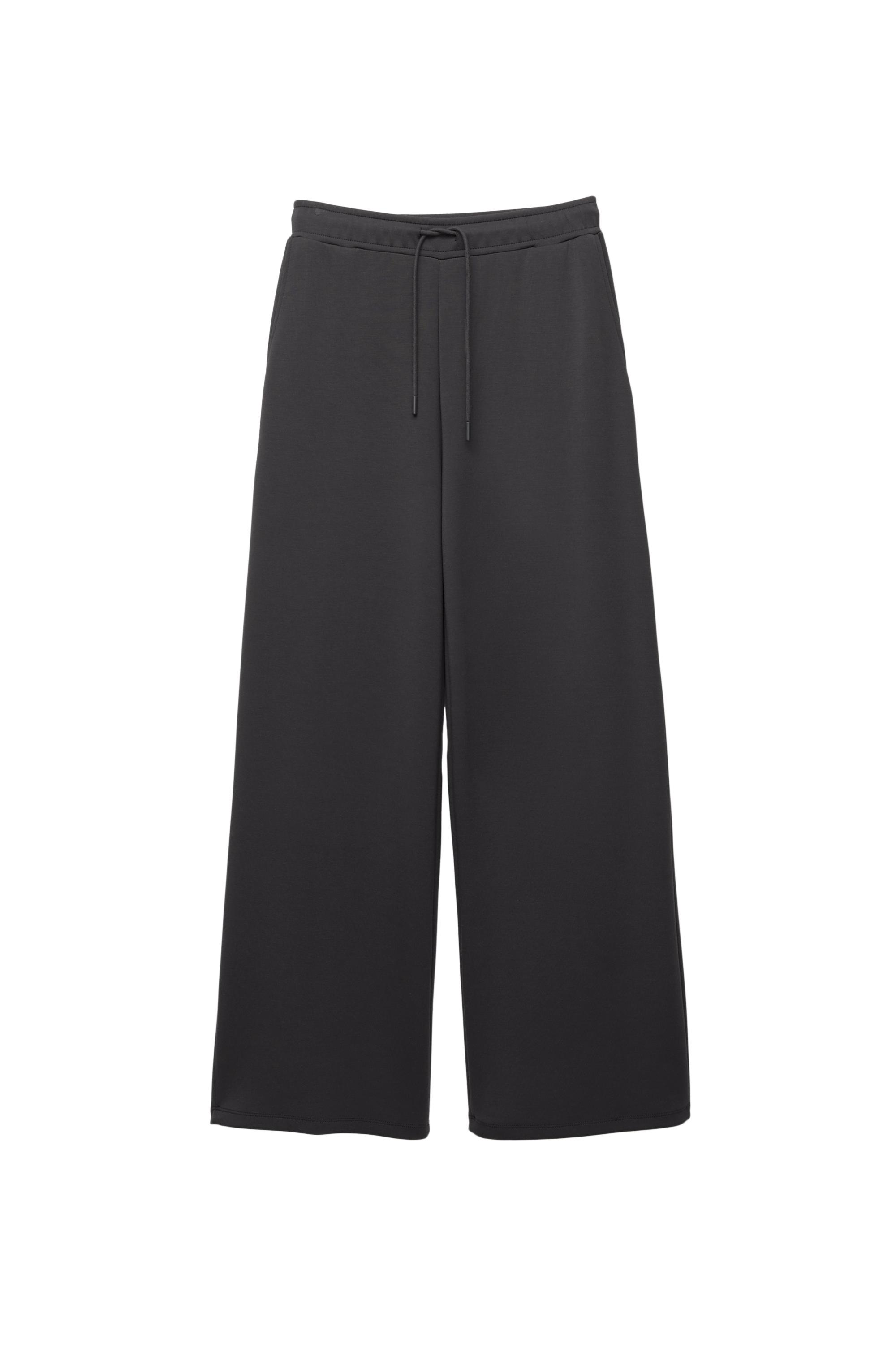 Yumuşak dokunuşlu geniş paça pantolon - Görsel 153