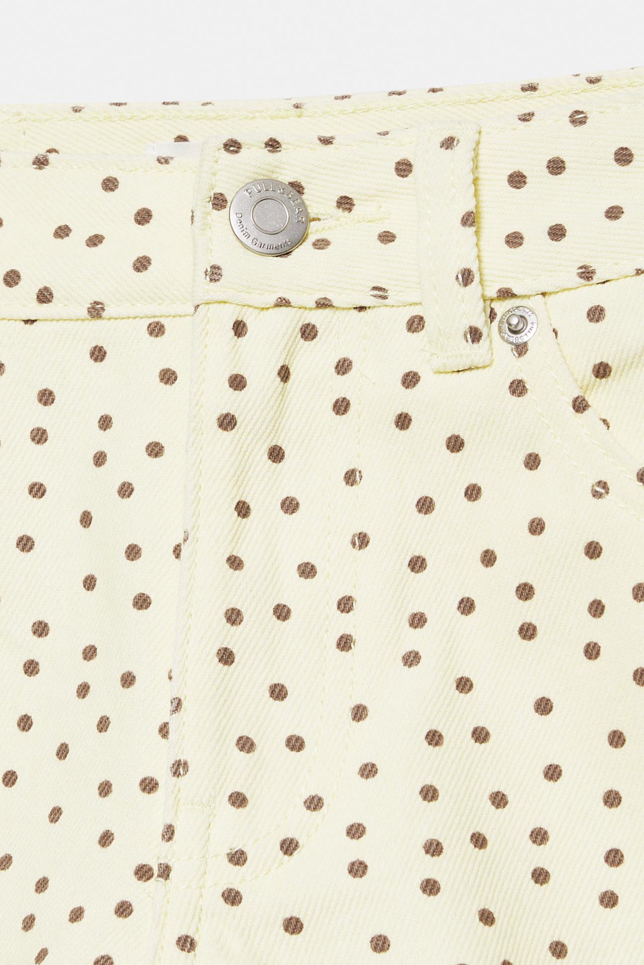 Mini polka dot shorts — Pale yellow