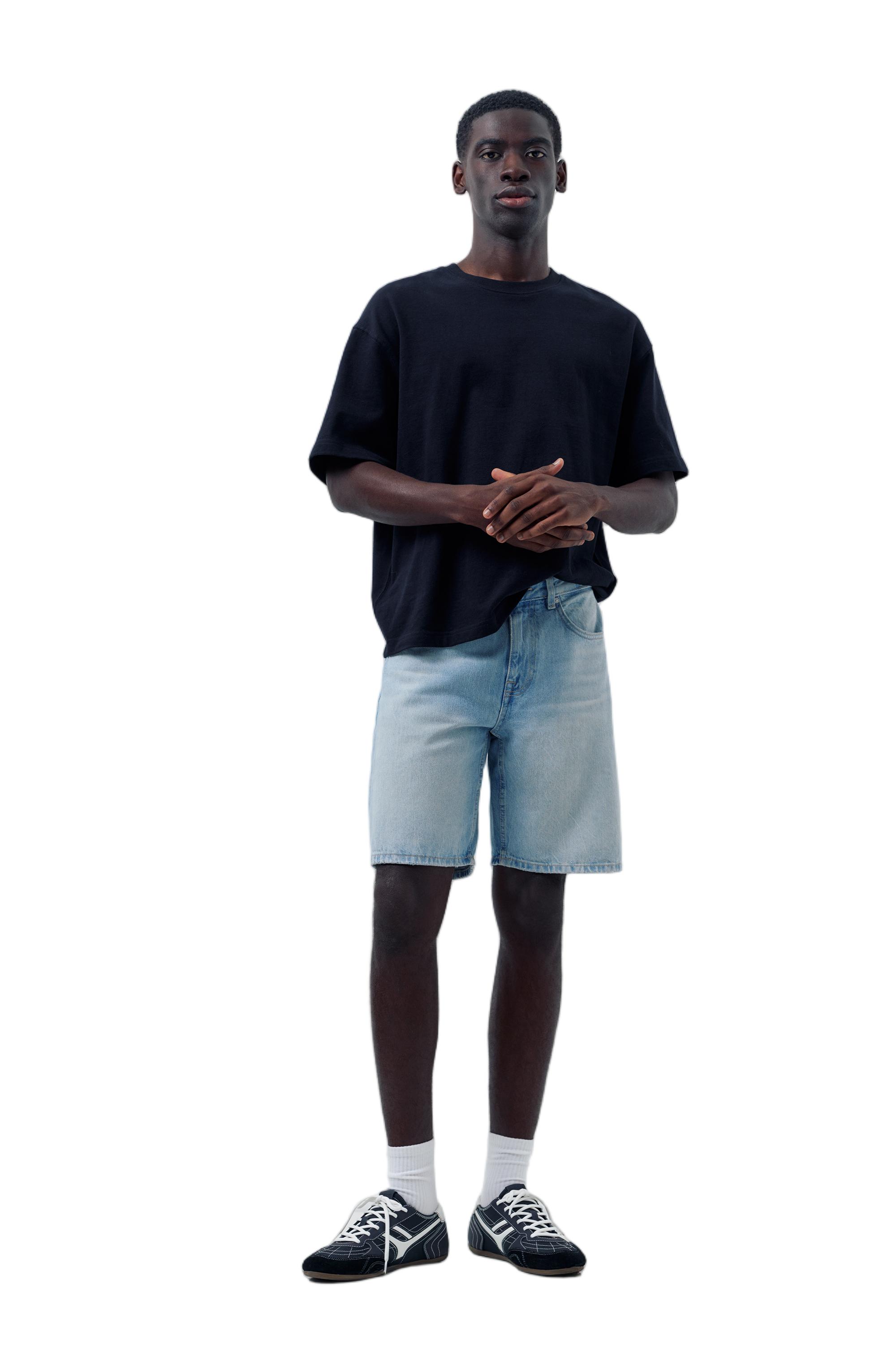 Standard denim Bermuda shorts — Pale indigo