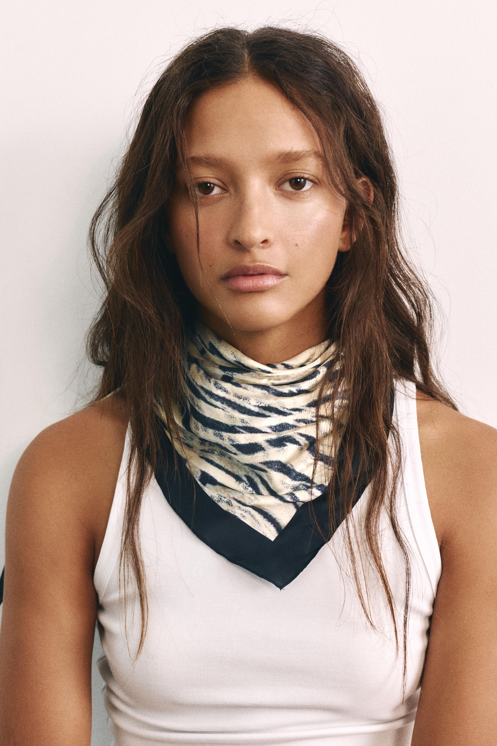 Zebra print bandana — Brown