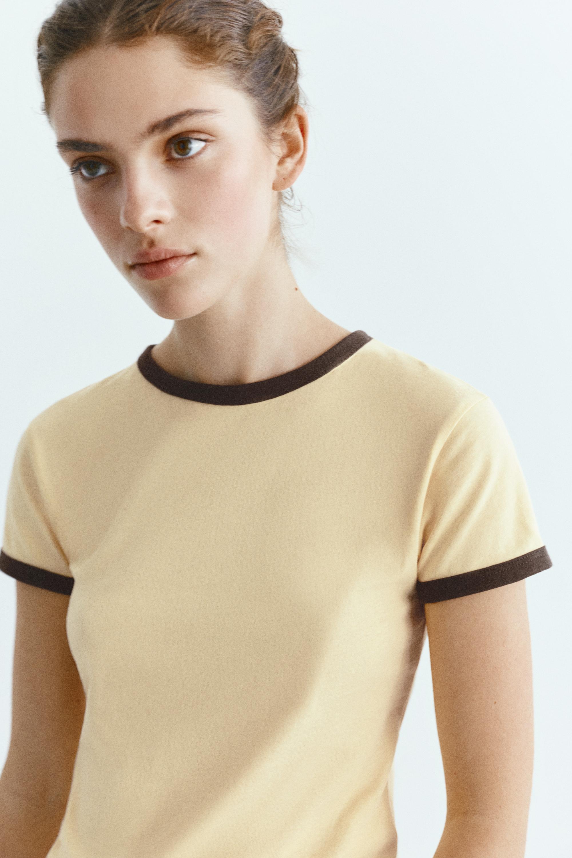 Short sleeve ribbed T-shirt — Yellow