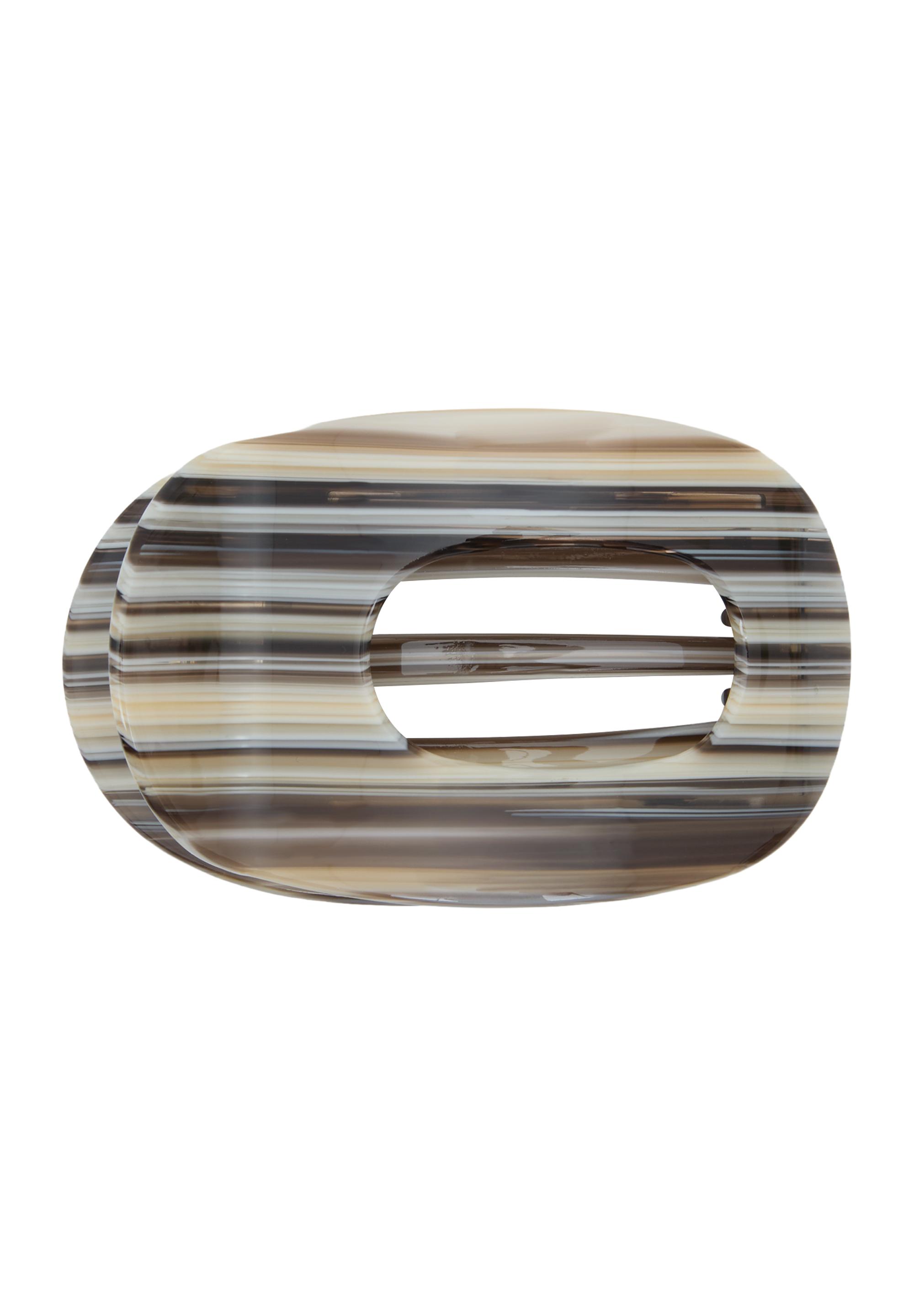 Çizgili saç tokası