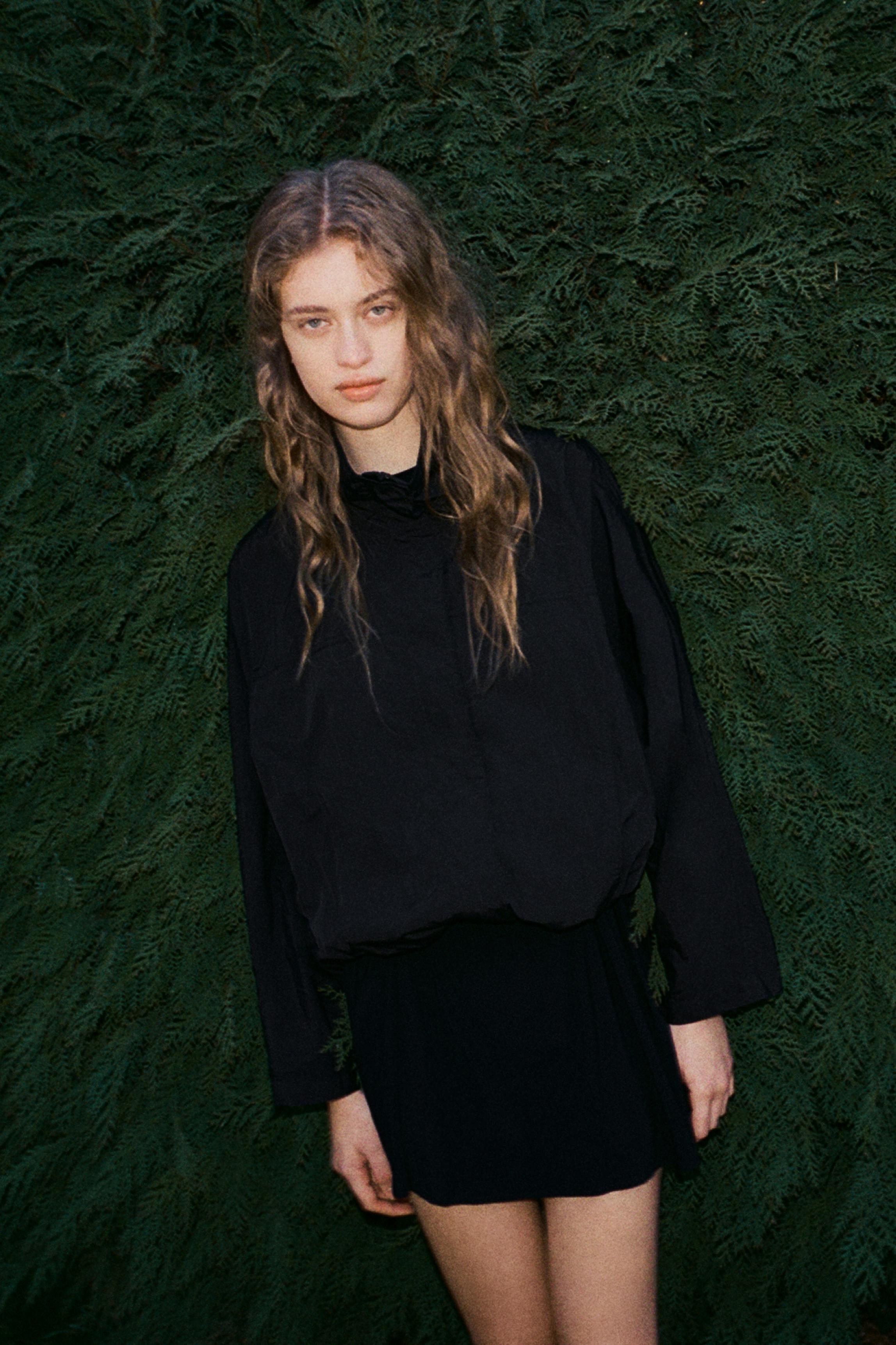 Short nylon-effect jacket — Black