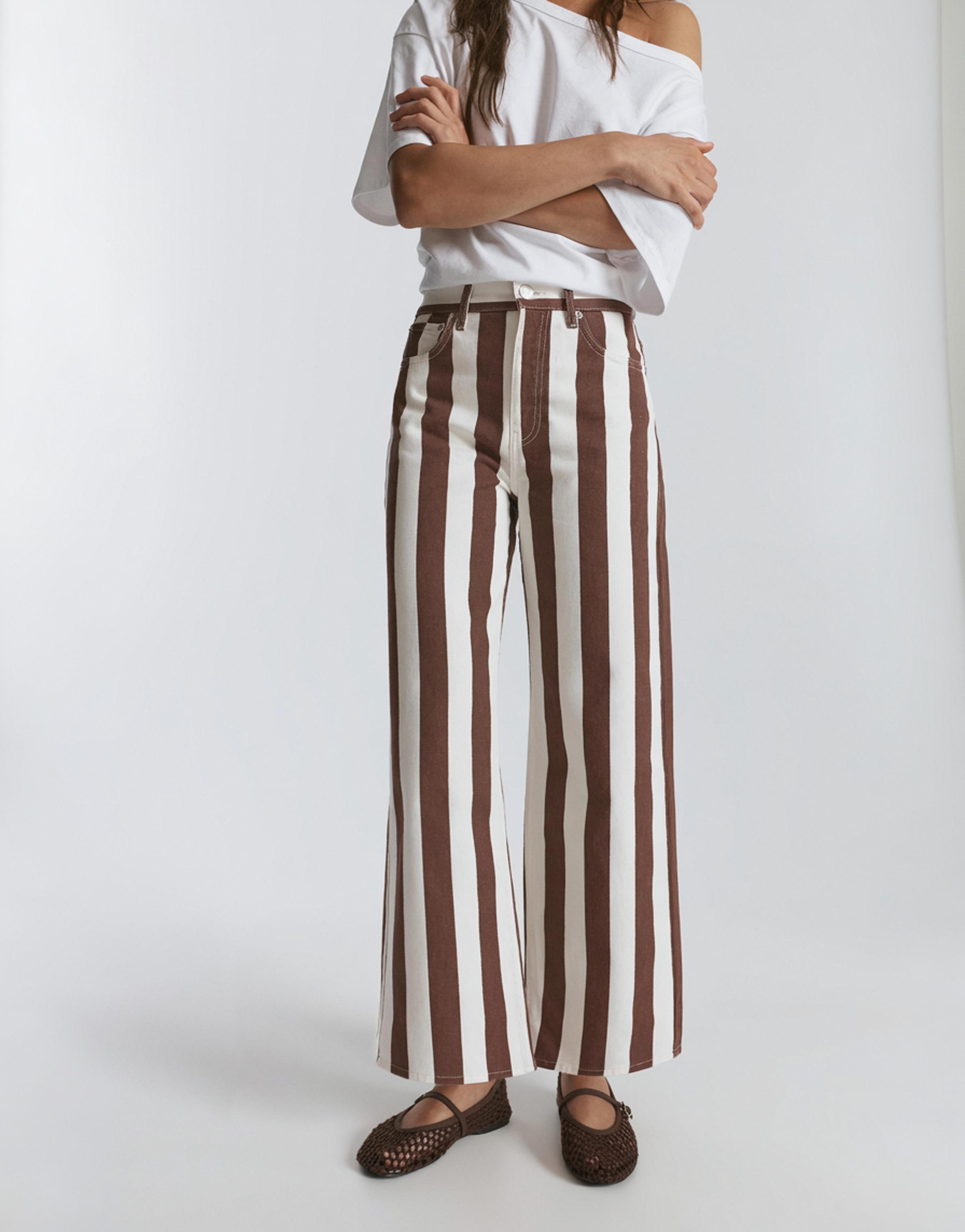 Striped straight-leg trousers — Brown