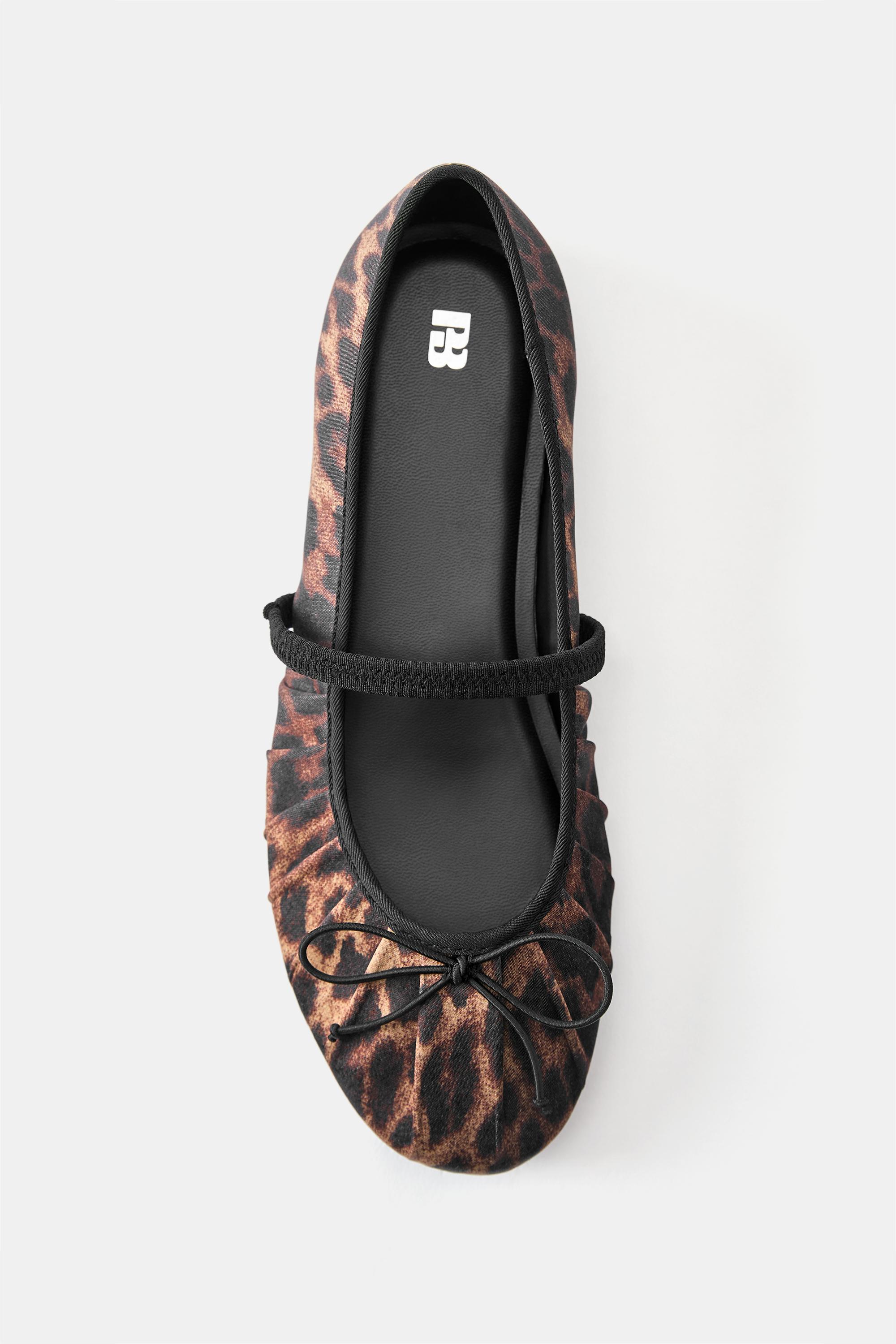 Leopard print ruched ballet pumps — Leopard