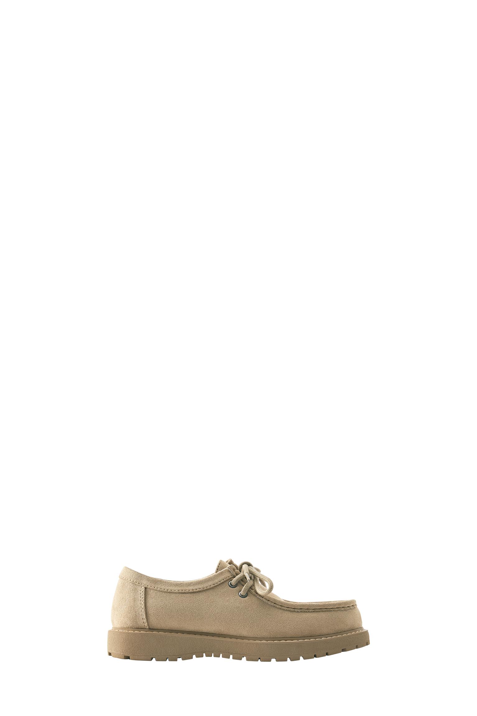 Lace-up shoes — Ecru