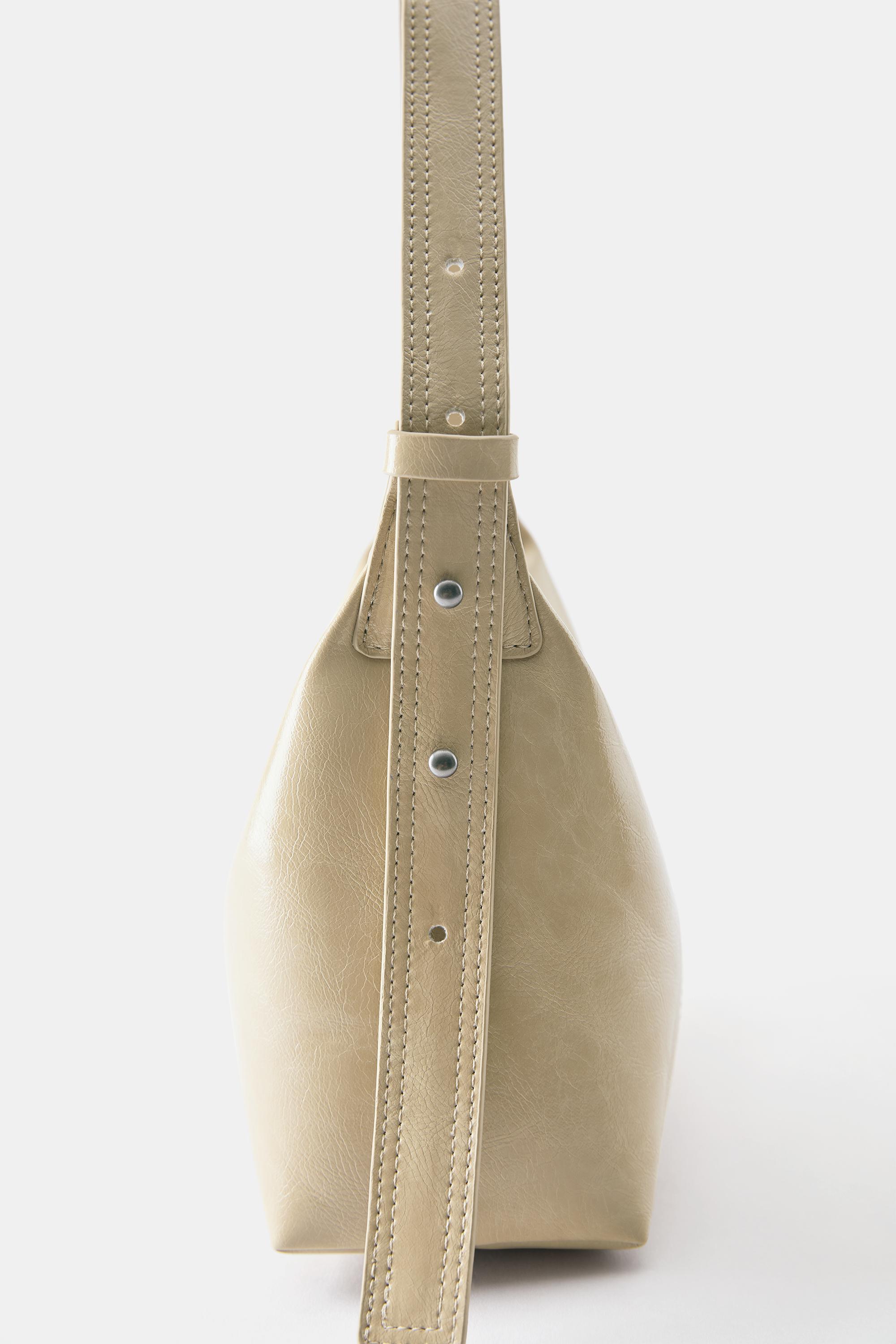 Crackled shoulder bag — Beige