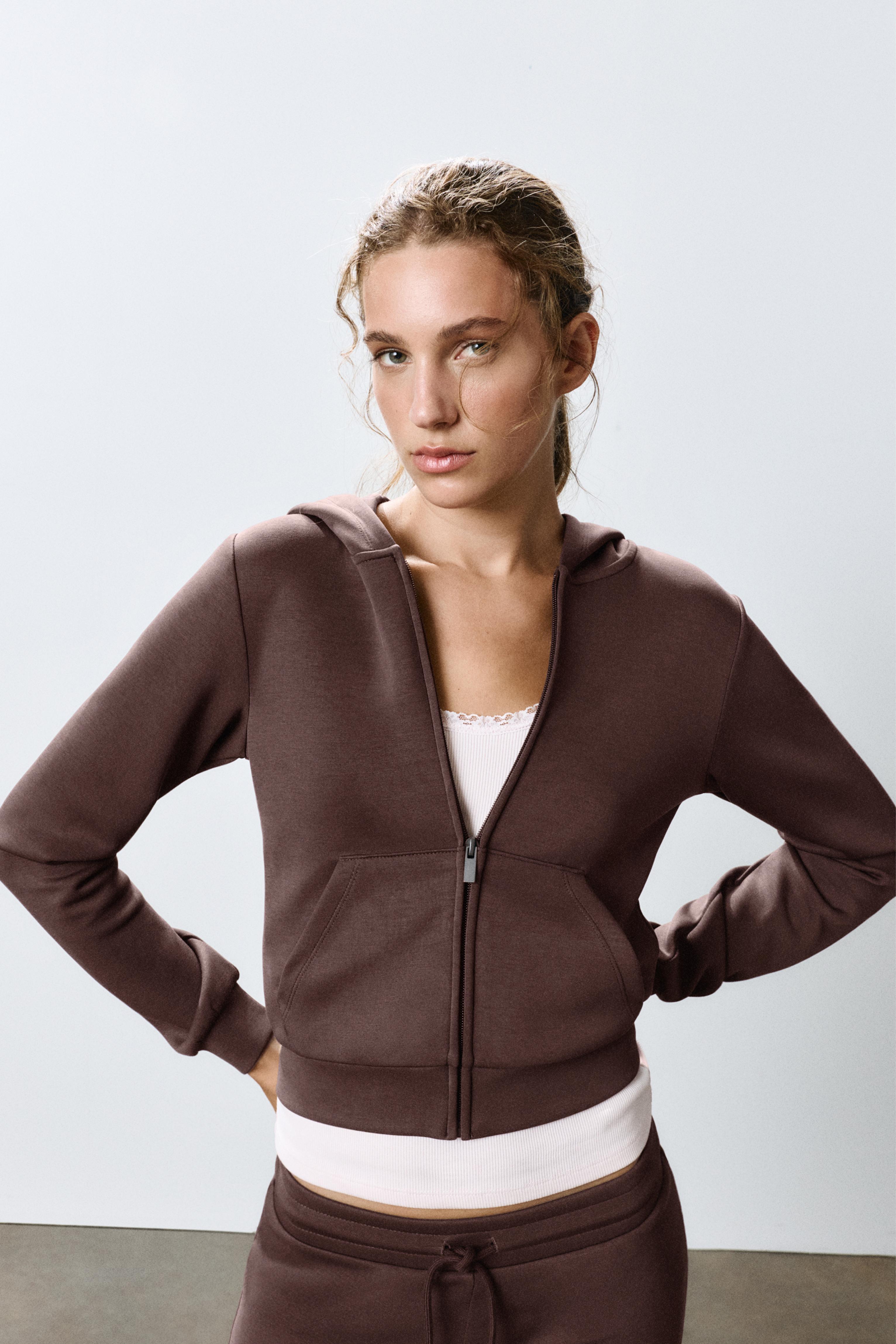 Zip-up hooded sweatshirt — Brown