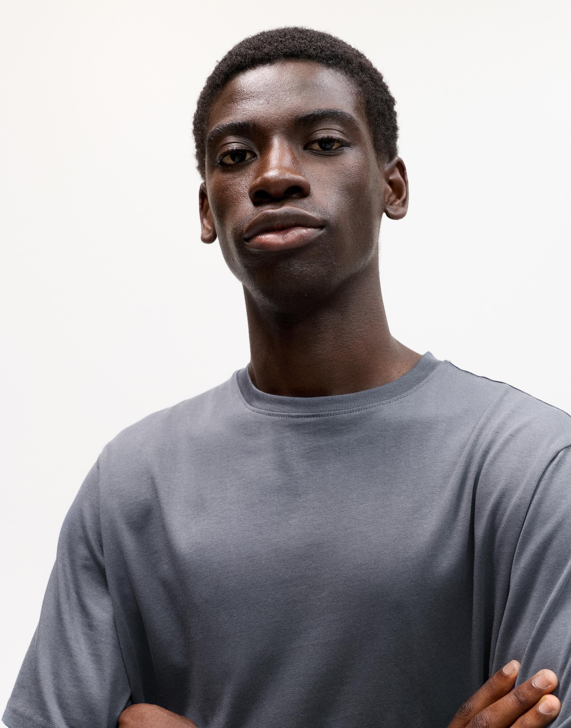 Basic kısa kollu pamuklu tişört - Görsel 54