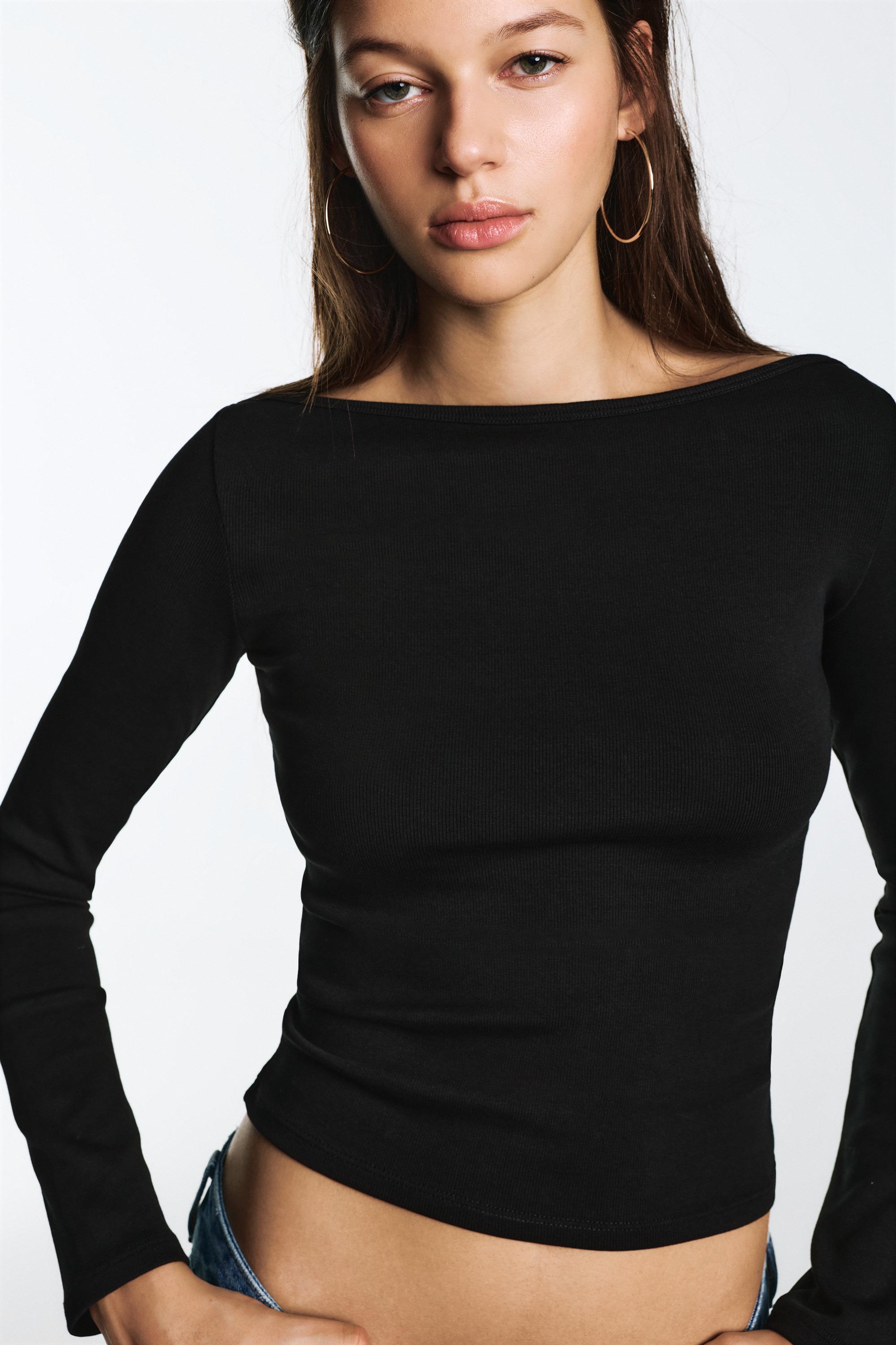 Uzun kollu geniş yaka t-shirt - Görsel 31